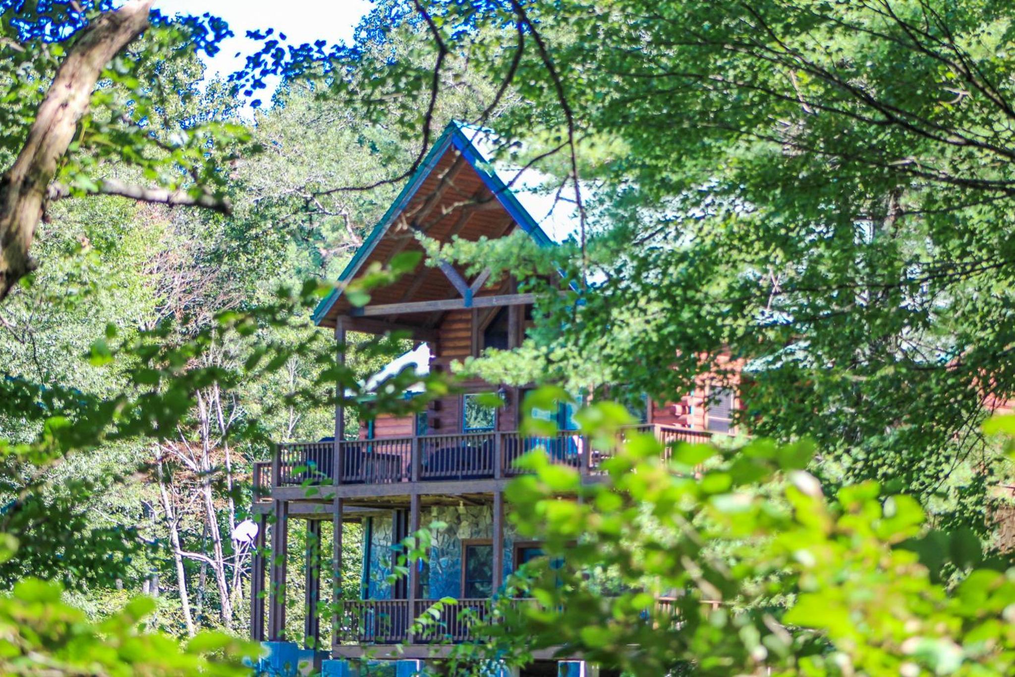 Dream Mountain Lodge