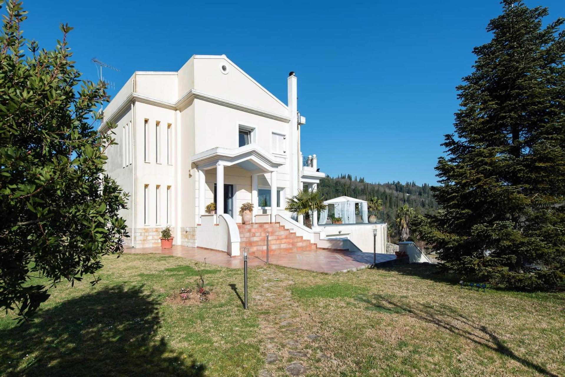 Magnificent Perama Villa - 4 Bedrooms - Villa Noulia - Gym - Great Pool Area - Corfu view 2