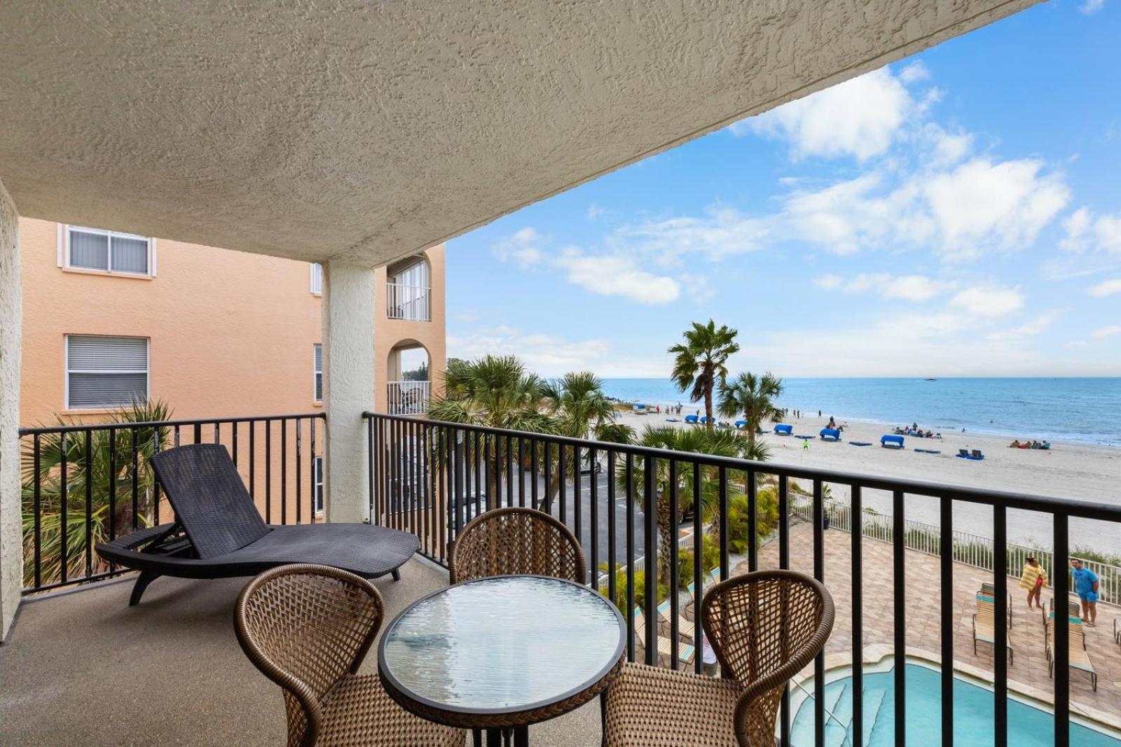Direct Beachfront Balcony - Sandy Shores #201
