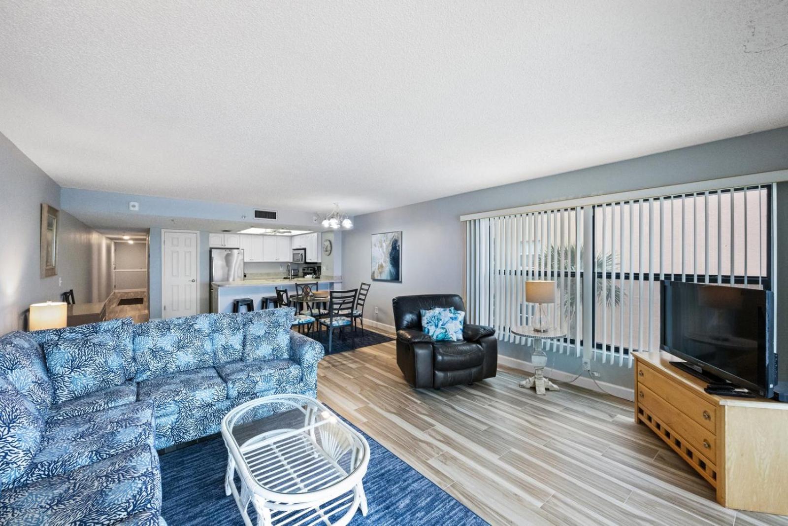 Direct Beachfront Balcony - Sandy Shores #201