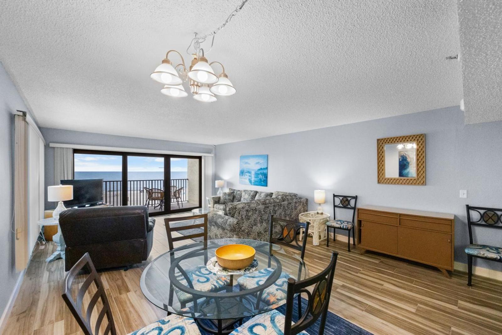 Direct Beachfront Balcony - Sandy Shores #201
