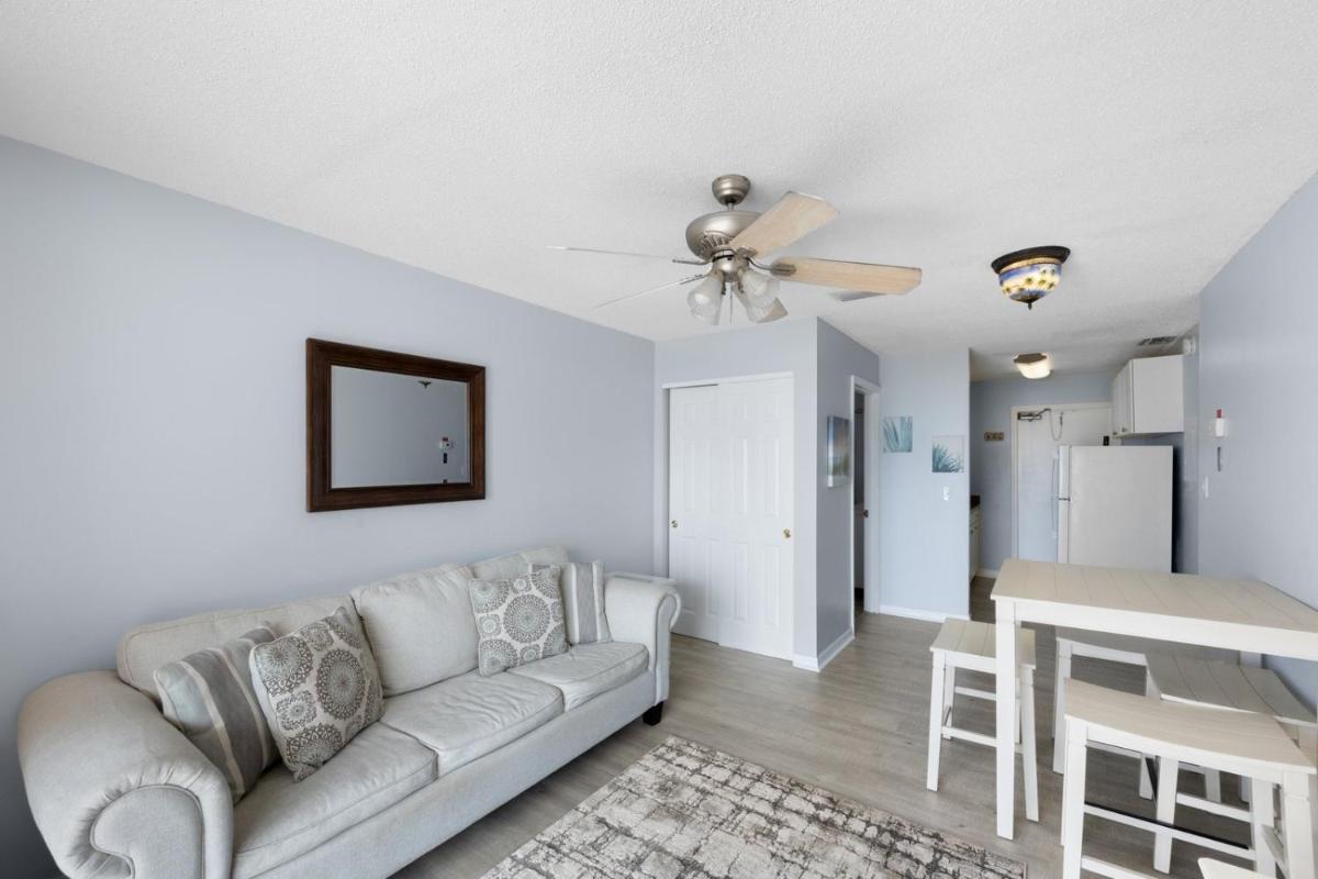 332 Surf Song Resort