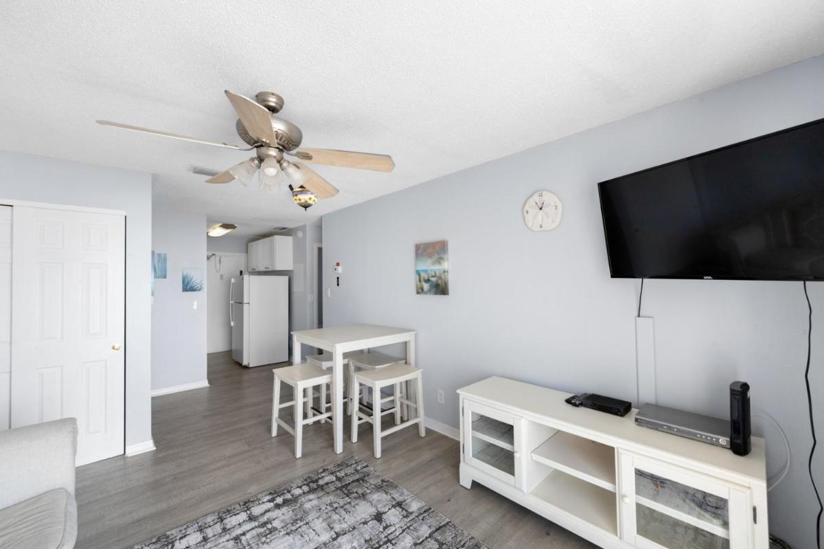 332 Surf Song Resort