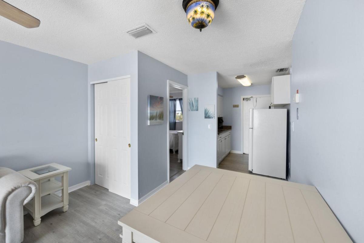 332 Surf Song Resort