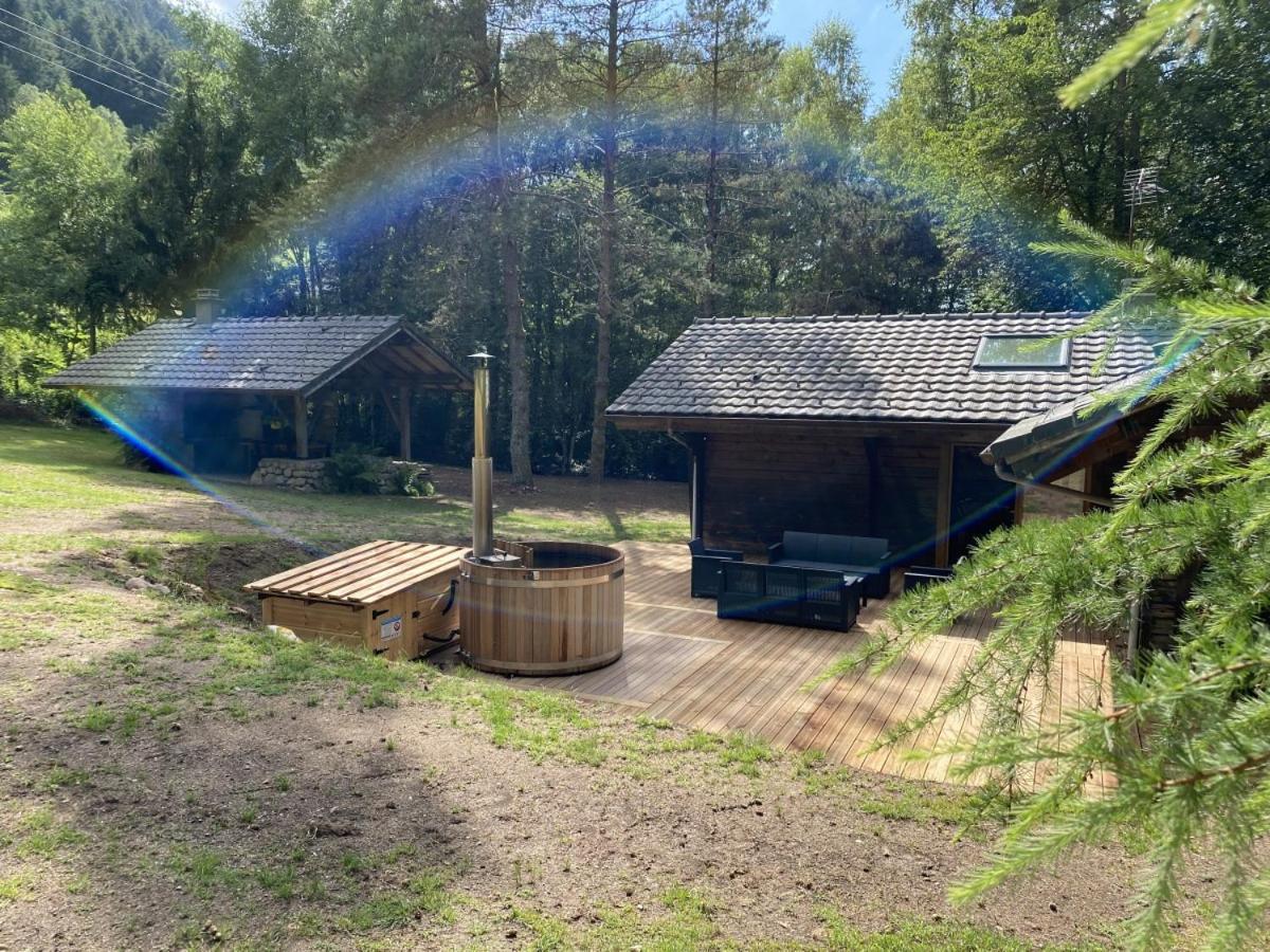 LE FISHING LODGE Chalet en bois