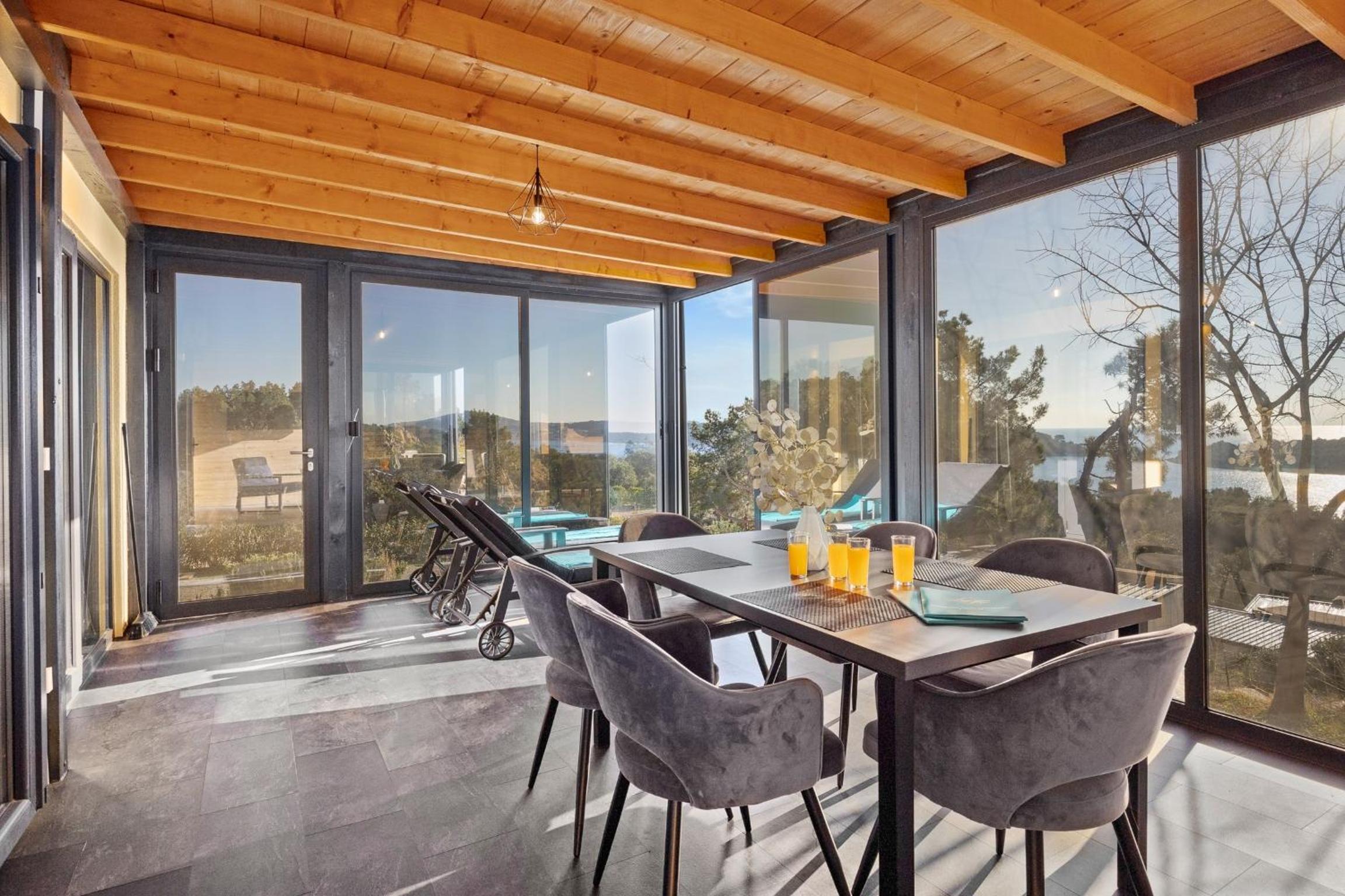 Kasthouse Luxury Nature Getaway