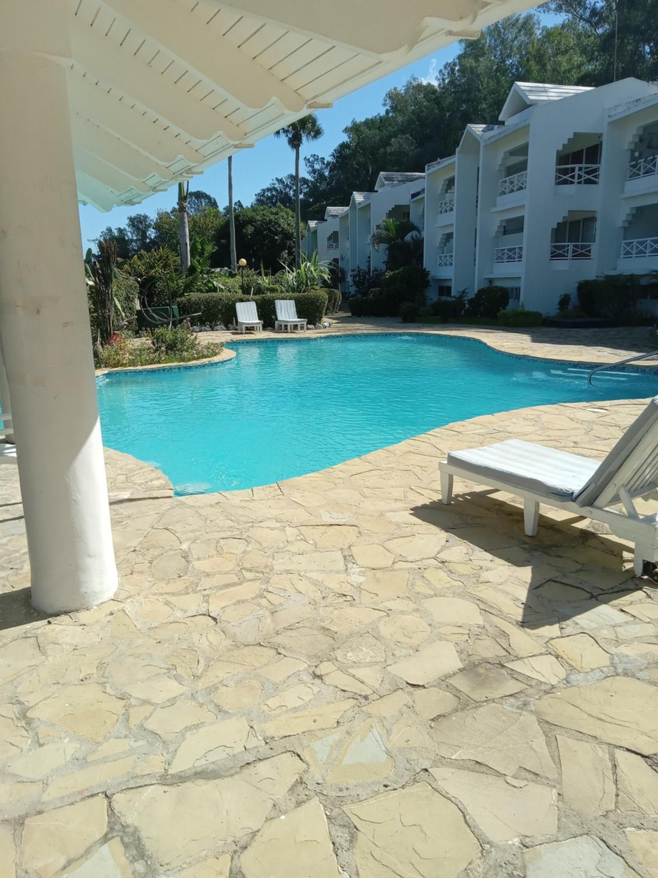 Tropical Optimal Tropicana Sur