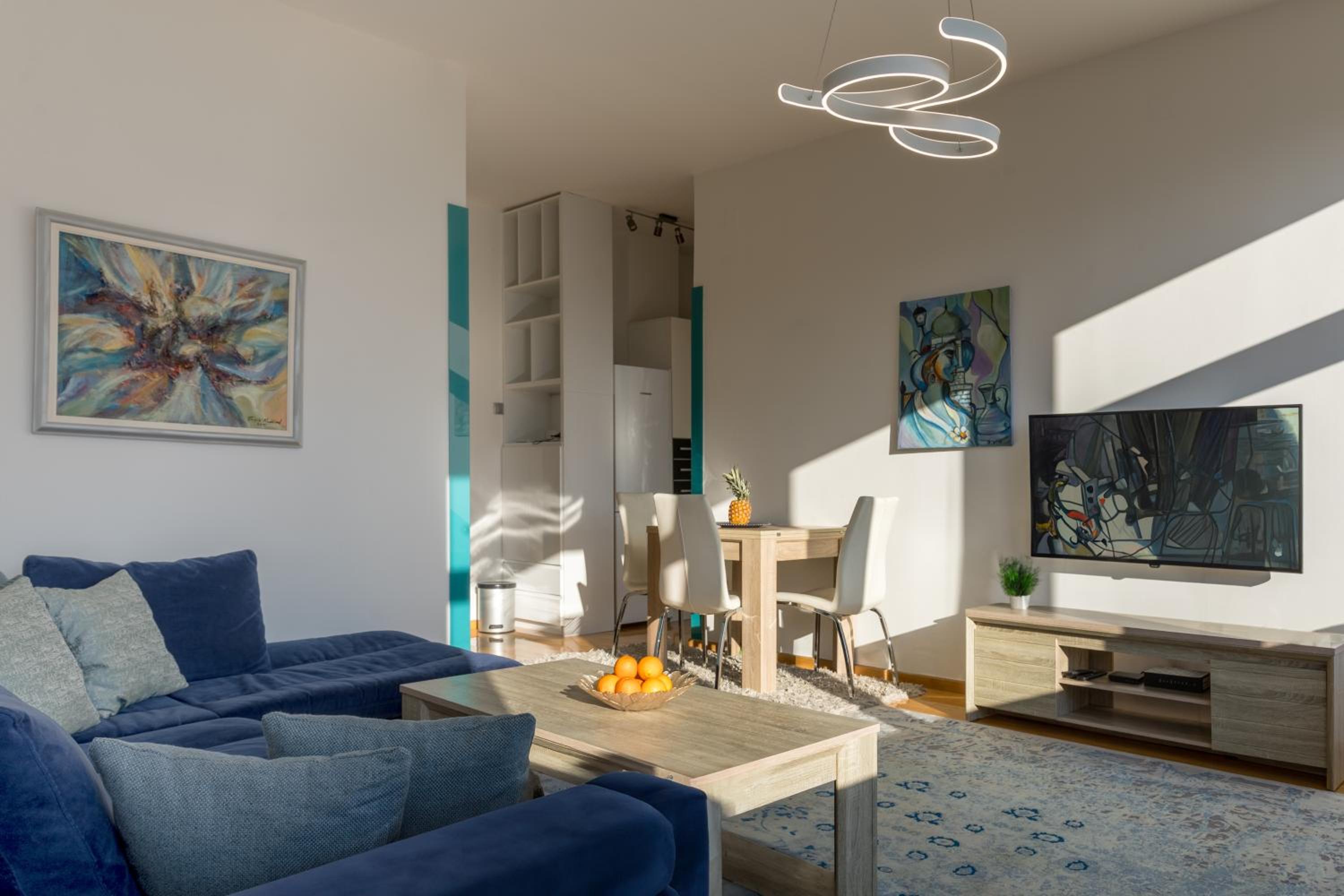 Central Apartment Mirza view 3