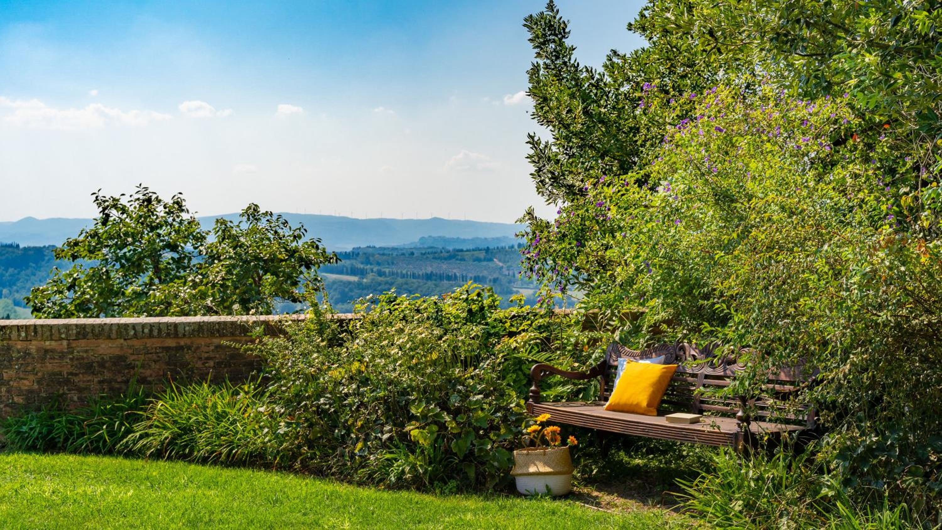 Tenuta Di Pratello 24, Emma Villas view 5