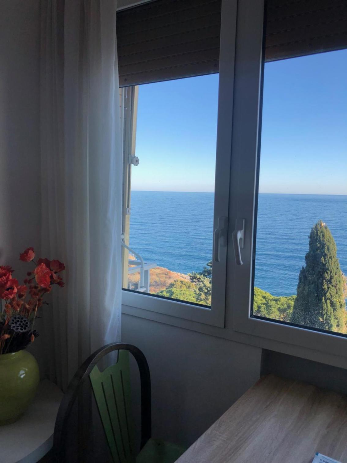 Le paquebot en Sanremo — hotel room
