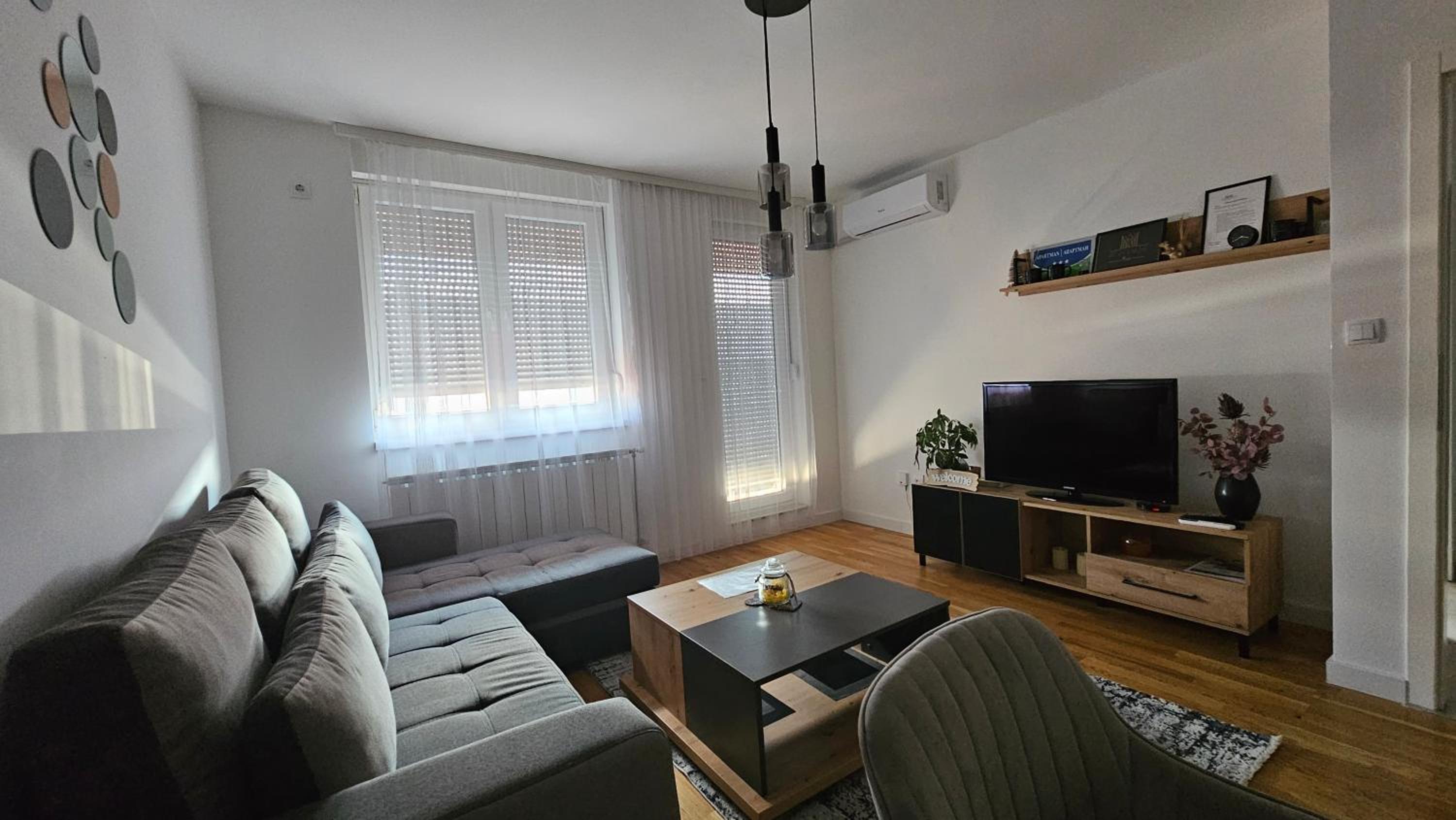 Stan na dan-Apartman Mia
