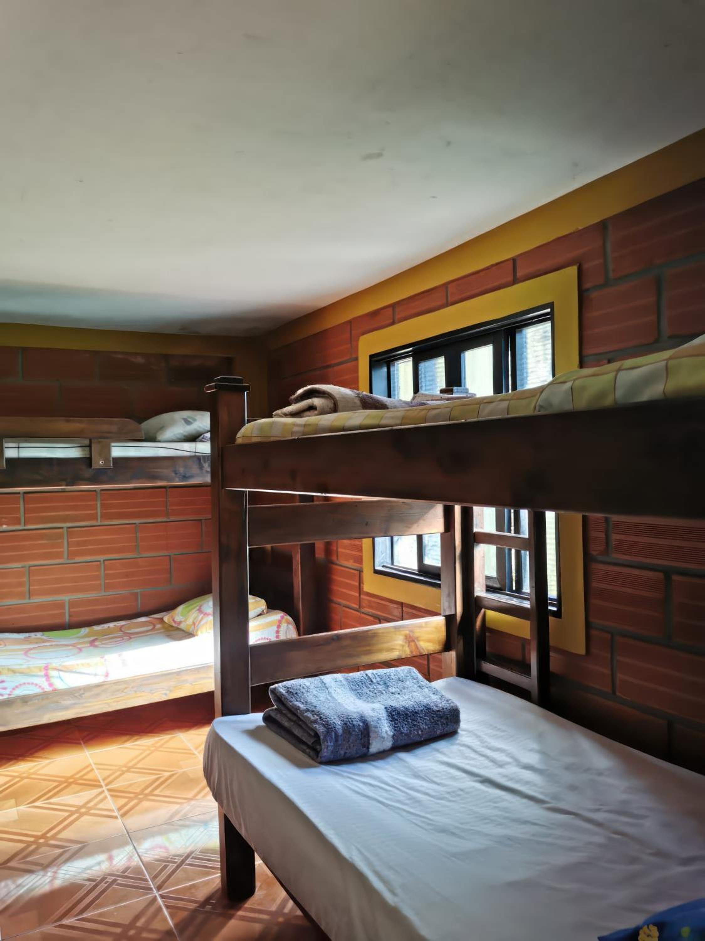 Casa para 12 personas Acceso a la represa y Barbacoa