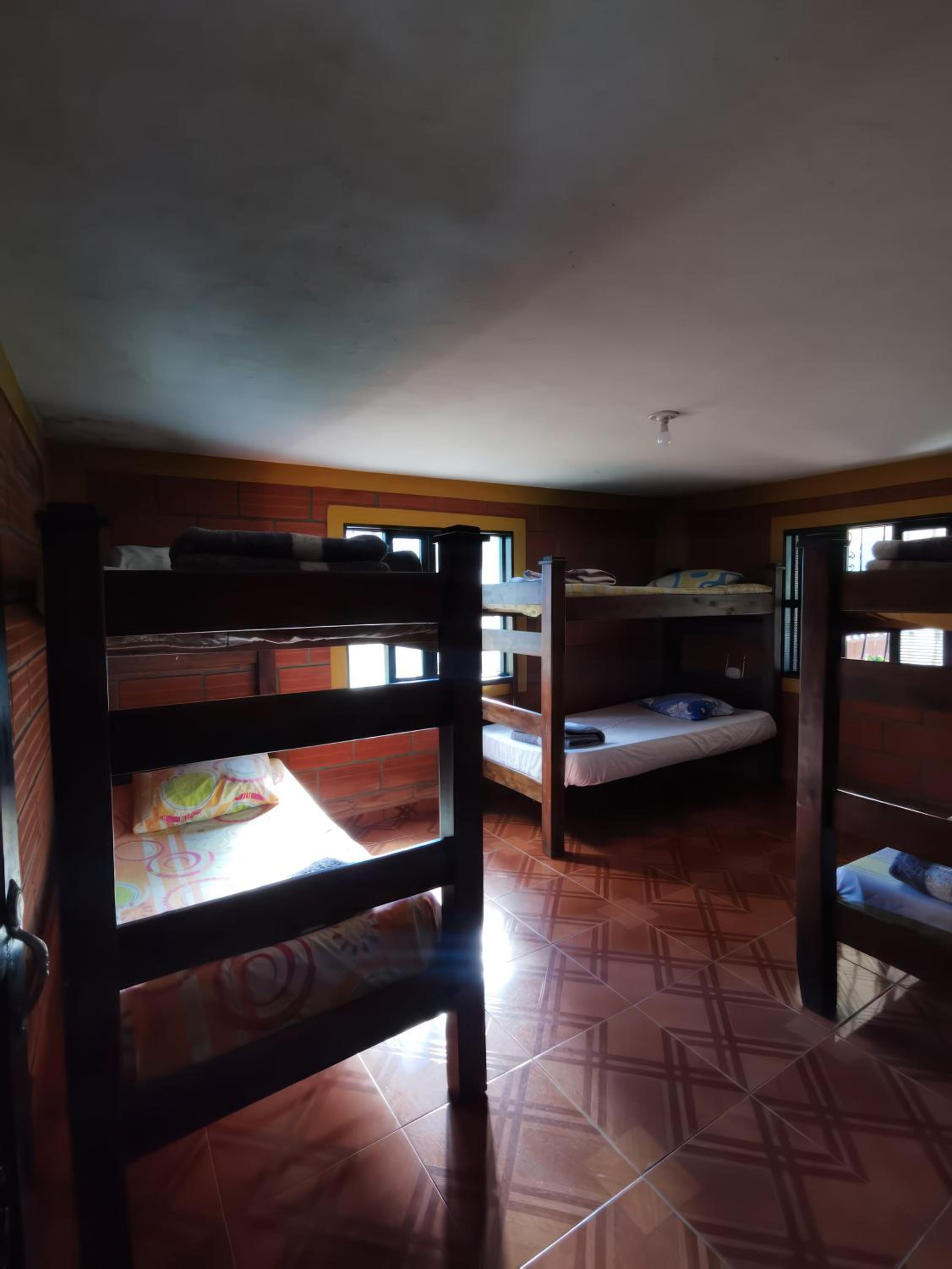 Casa para 12 personas Acceso a la represa y Barbacoa