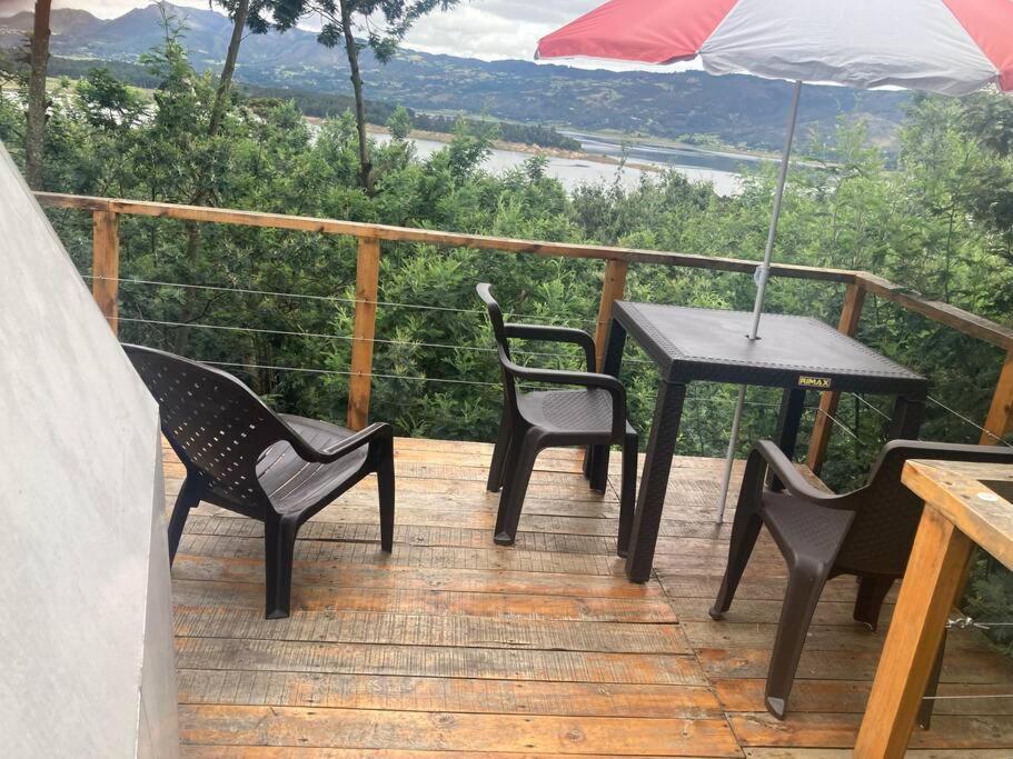 Glamping vista lago Guatavita