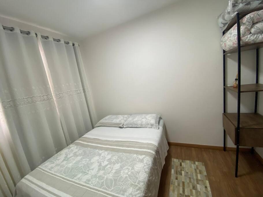 Apartamento encantador com vista para o mar
