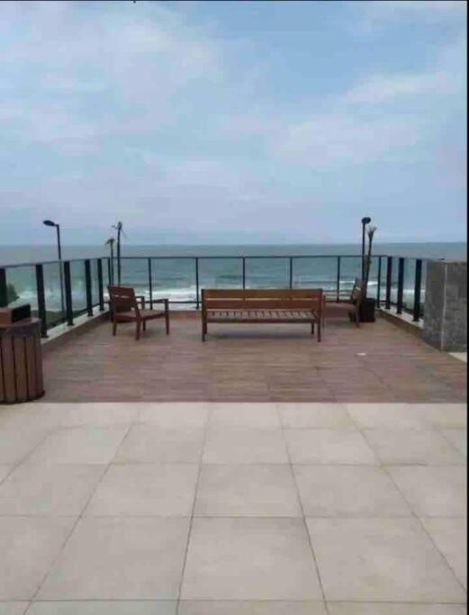 Apartamento encantador com vista para o mar