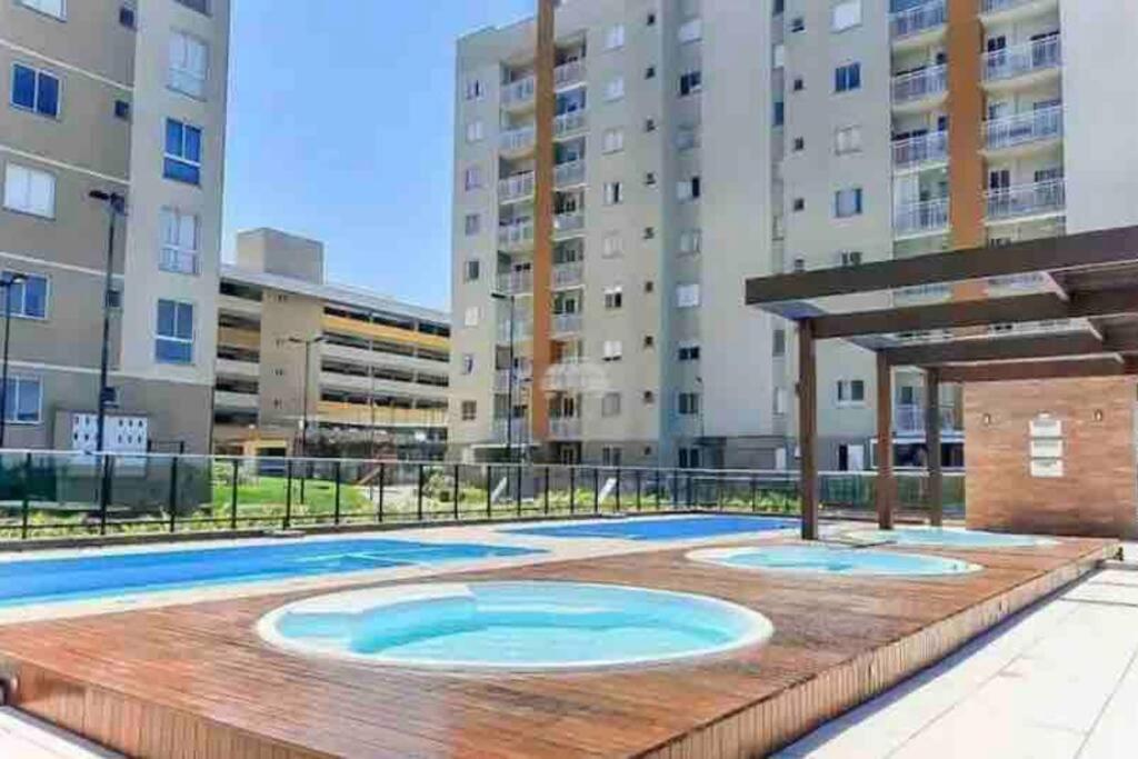 Apartamento encantador com vista para o mar
