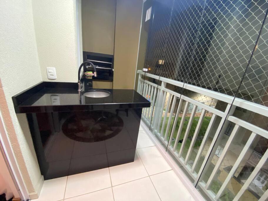 Apartamento encantador com vista para o mar