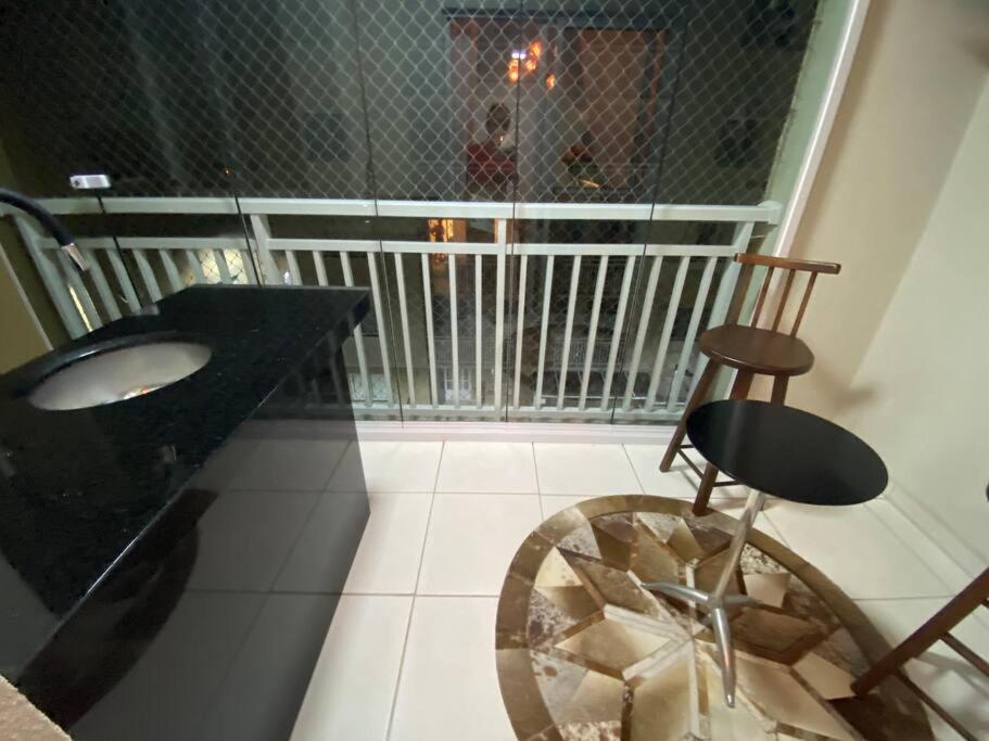 Apartamento encantador com vista para o mar