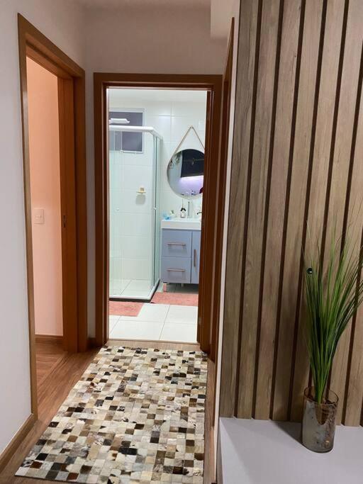 Apartamento encantador com vista para o mar