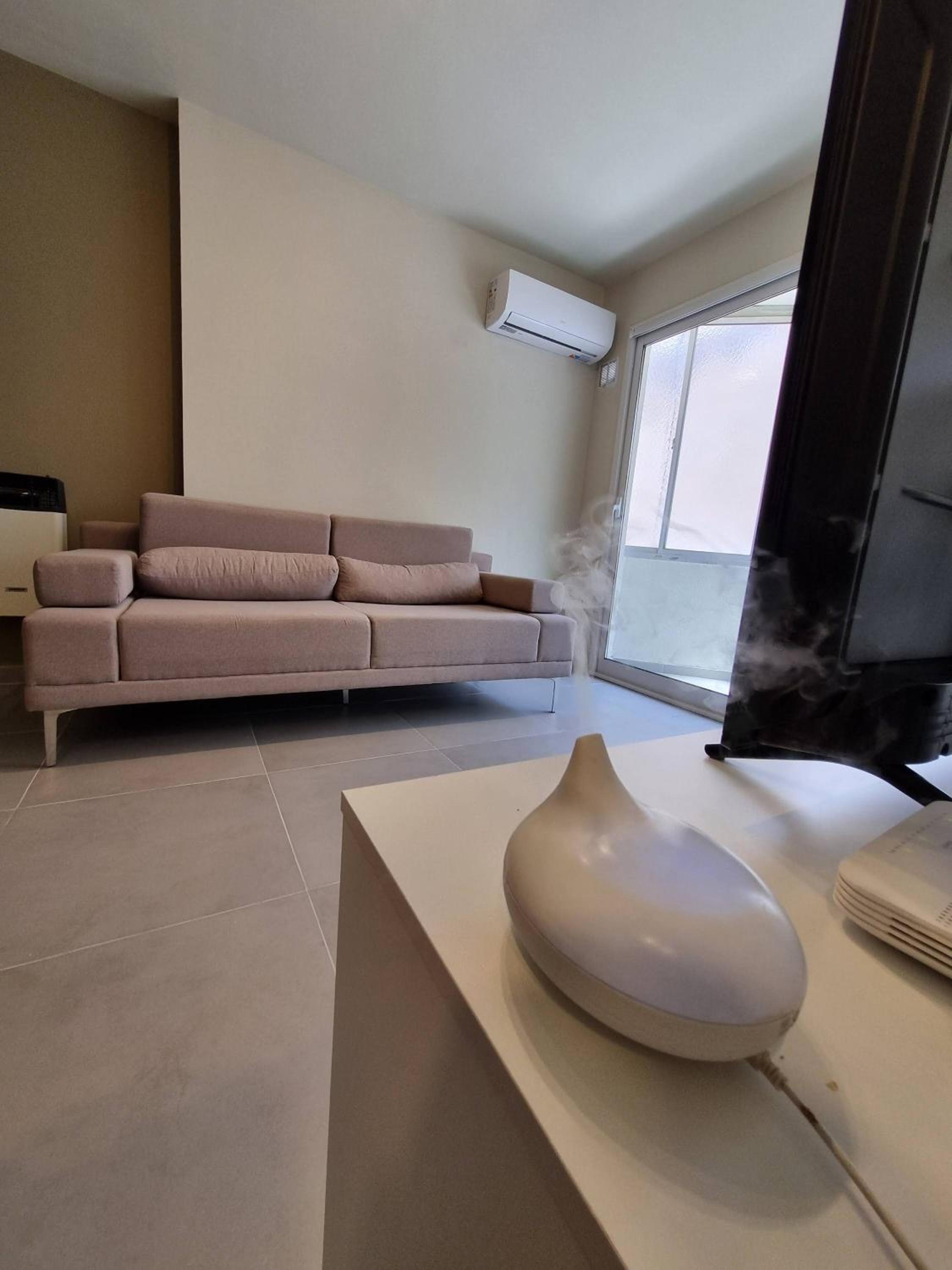 HERMOSO - CATEGORIA Departamento 90 m2 CENTRO con COCHERA opcional