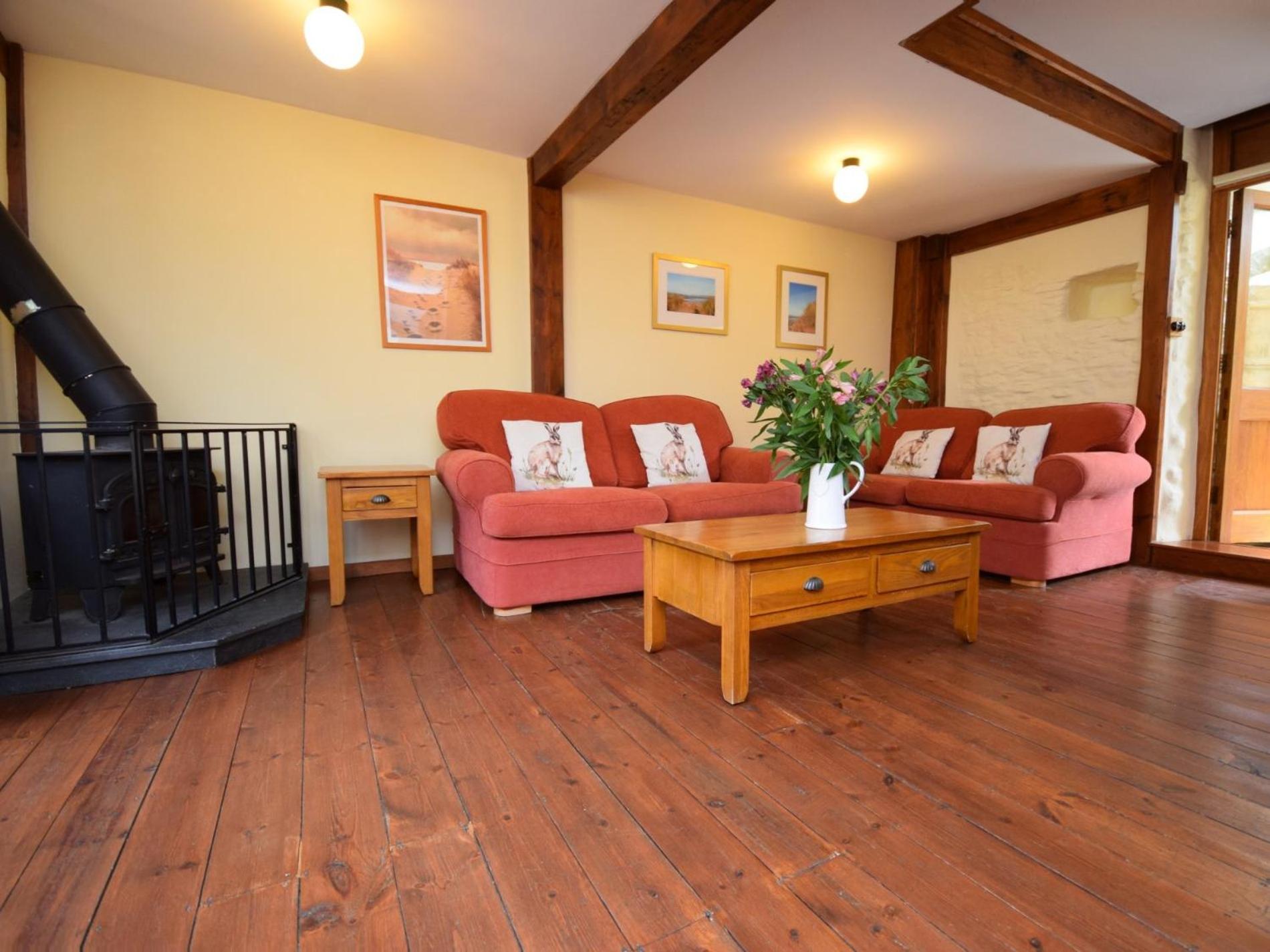 2 Bed in Ilfracombe oc-maltc view 2
