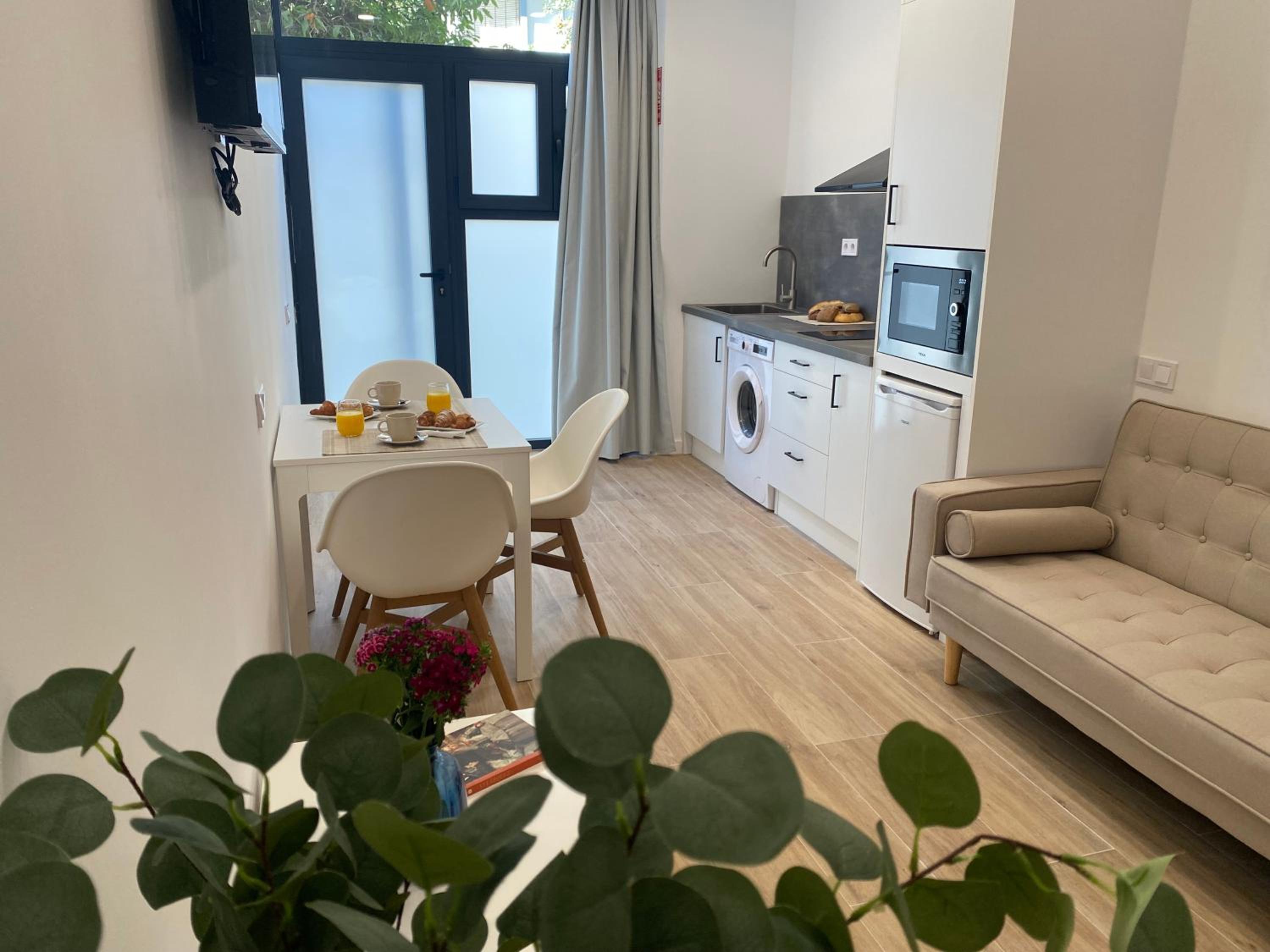 Travel Habitat Cabanyal Lofts