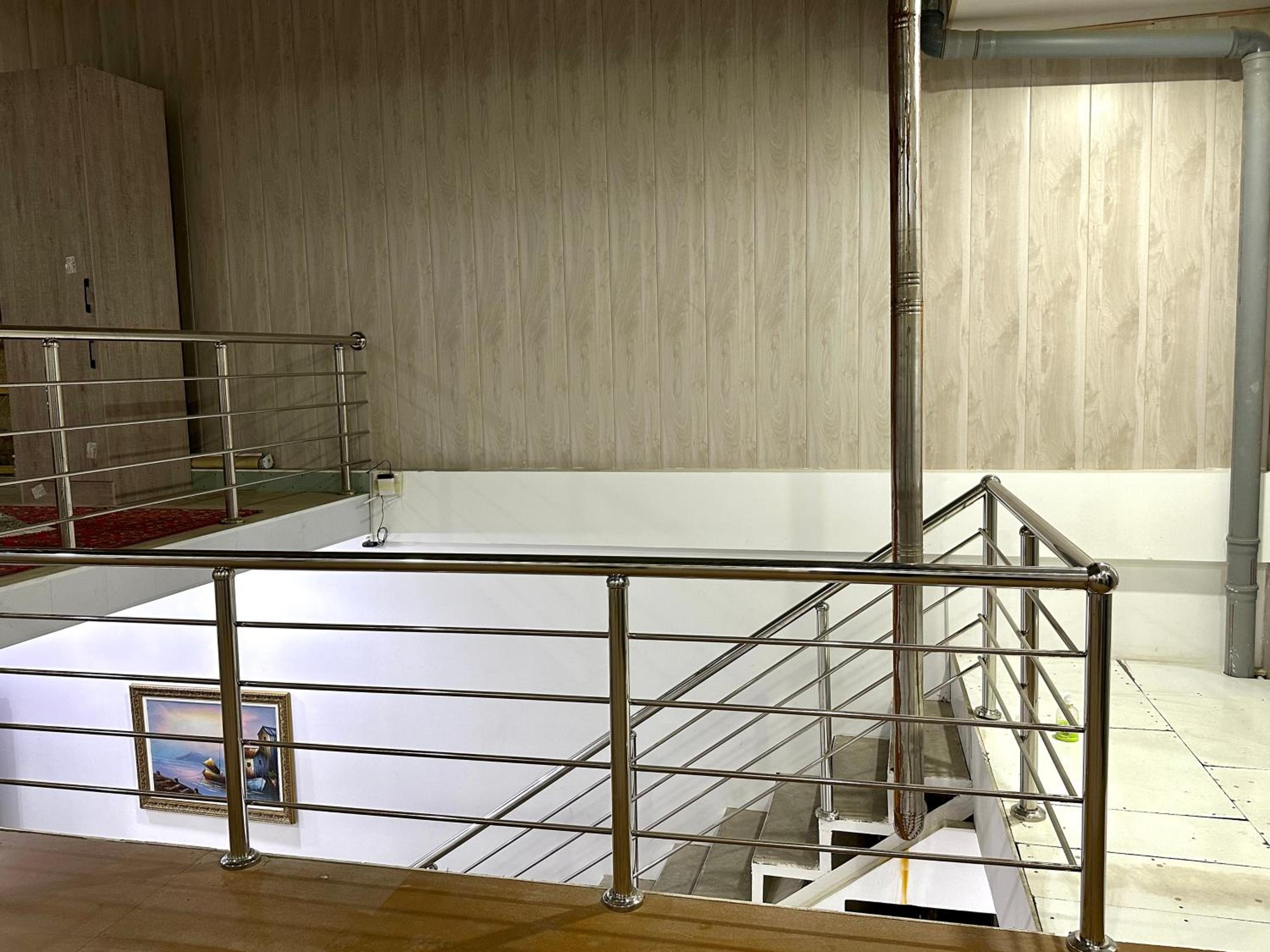 MIRKA HOSTEL view 2