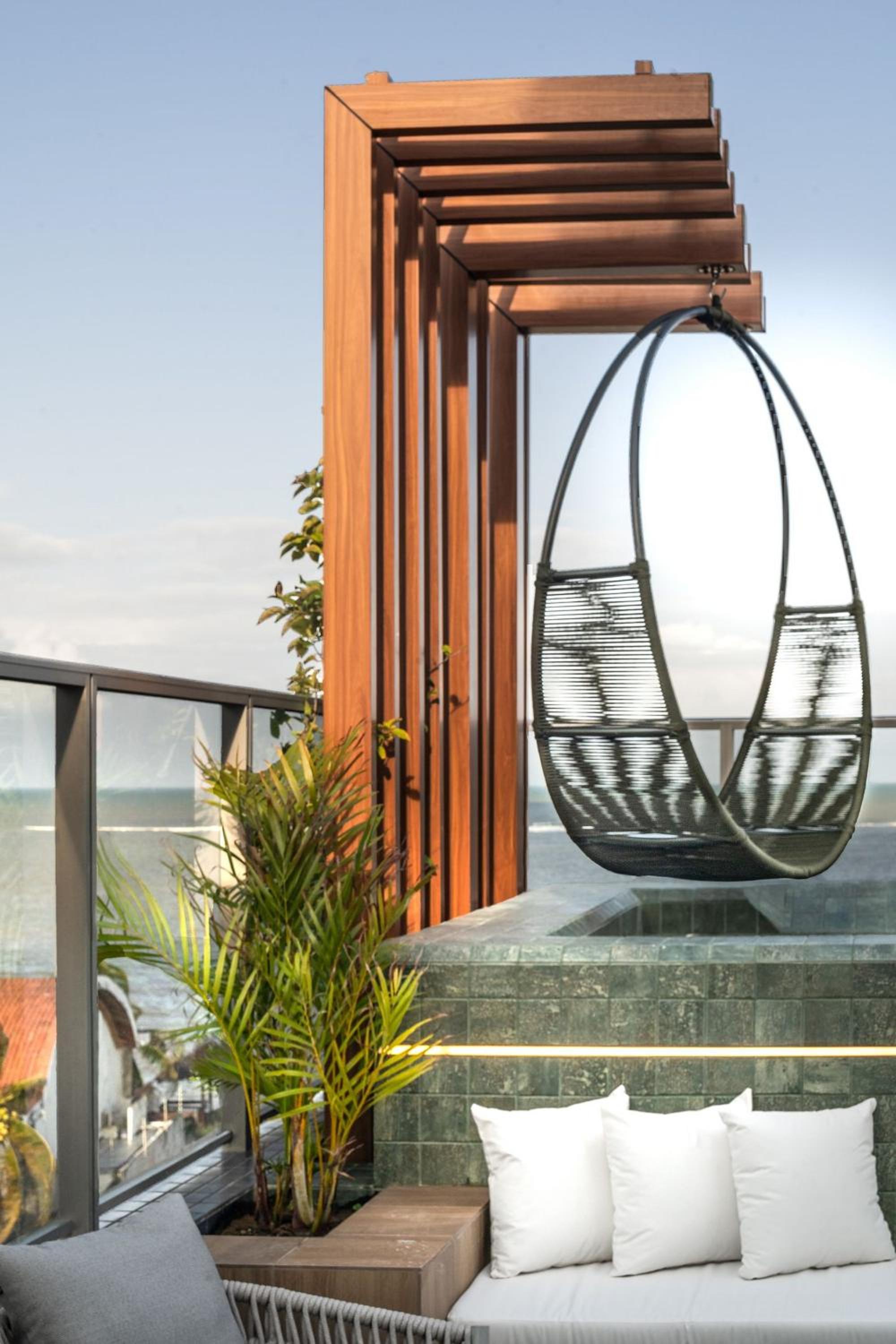 Way Bossa #J4 - Triple Apartment by the Sea by Carpediem
