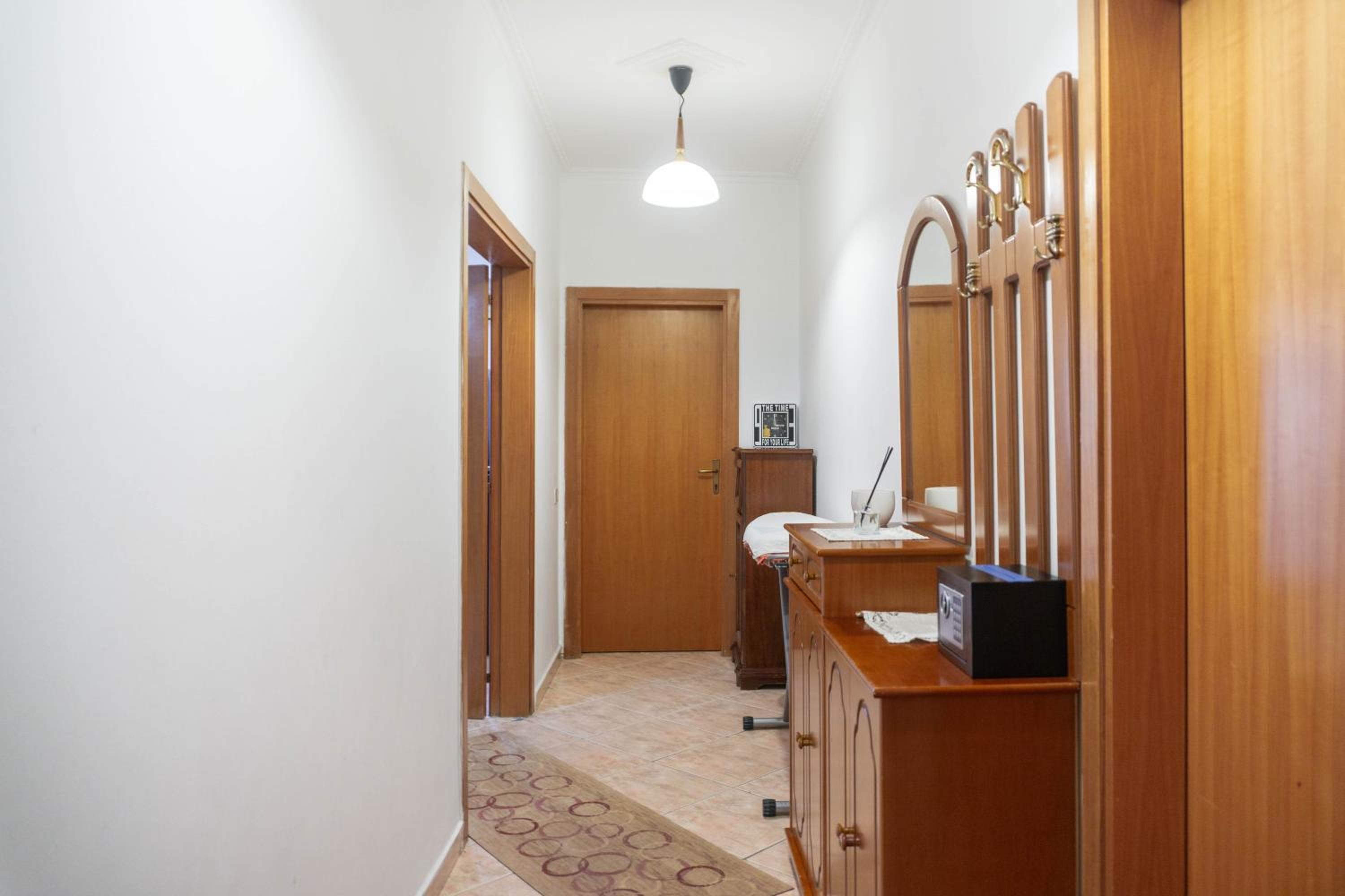 BLLOK Bright Private Bedrooms With Private Bathroom on Shared Apartment