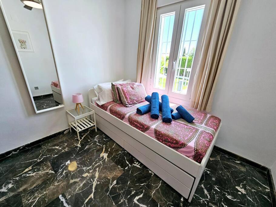 Espectacular villa close to Sevilla - Sevillarooms