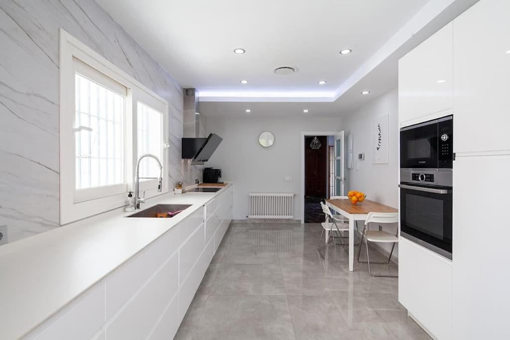 Espectacular villa close to Sevilla - Sevillarooms