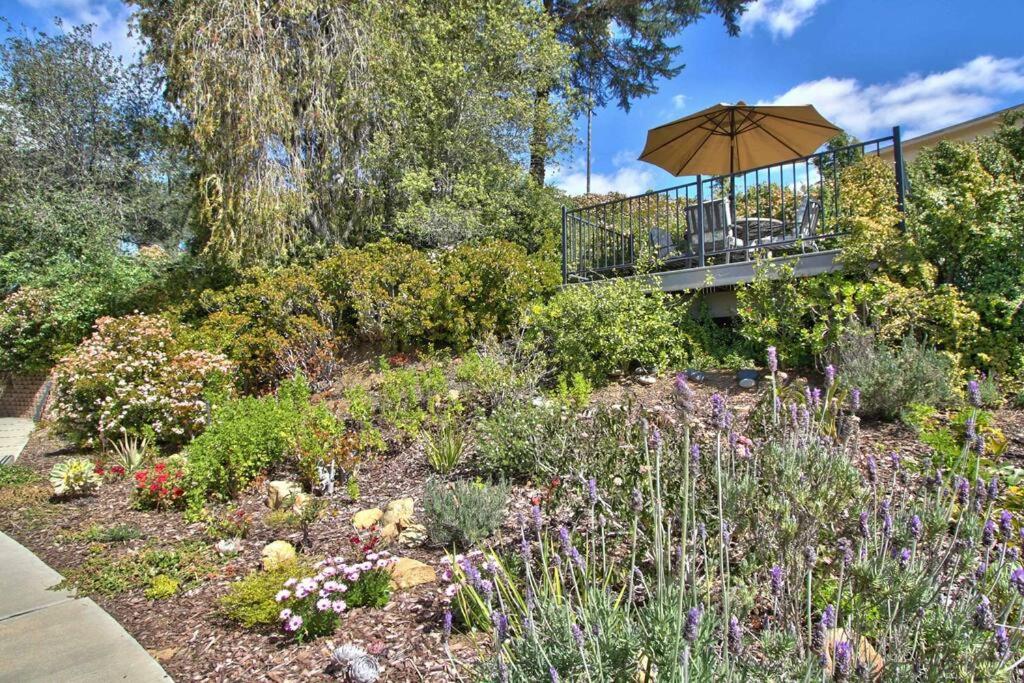 Fallbrook, CA. Entire house. “Hilltop comforts”.