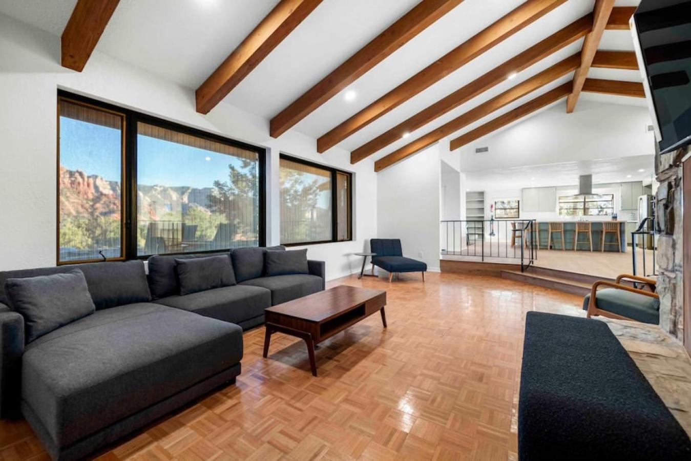 Unrivaled views Large uptown home wIth SwimSpa and Sauna view 5
