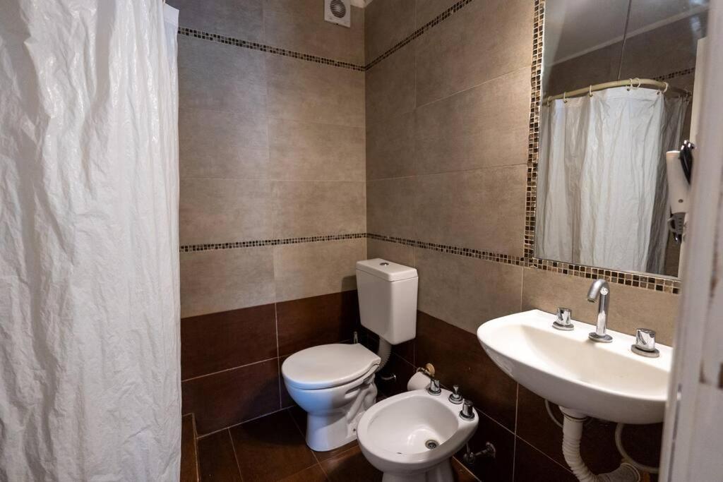 Amplio duplex con vista a calle
