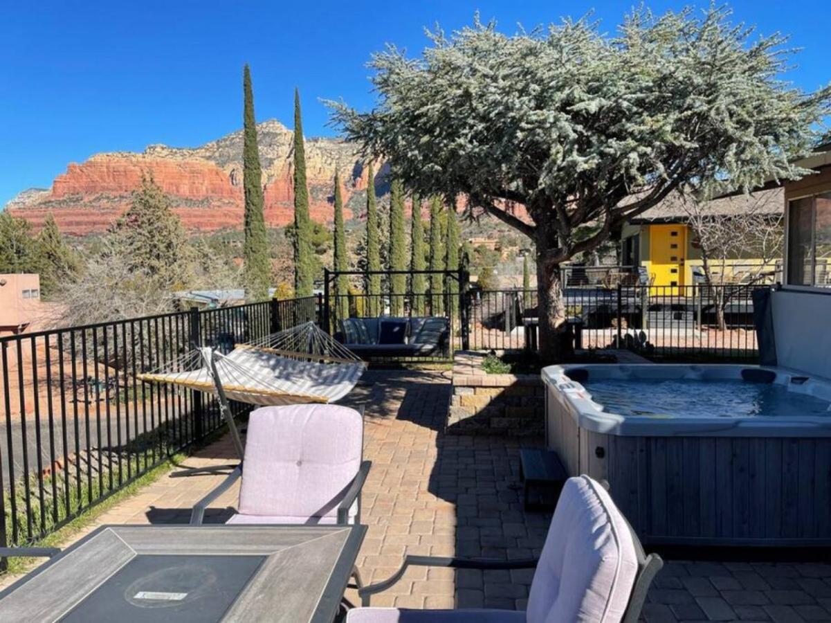 Heart of Uptown Sedona with Epic Views HotTub Trails