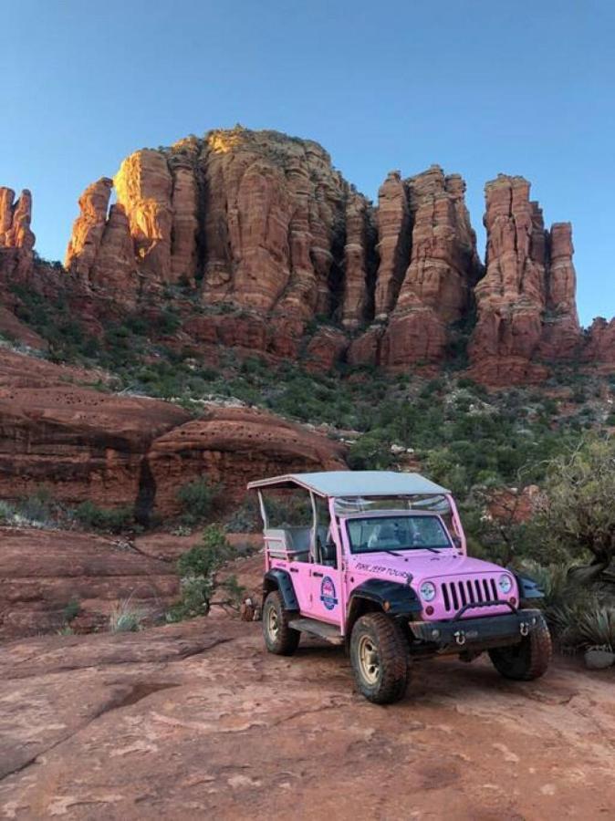 Heart of Uptown Sedona with Epic Views HotTub Trails