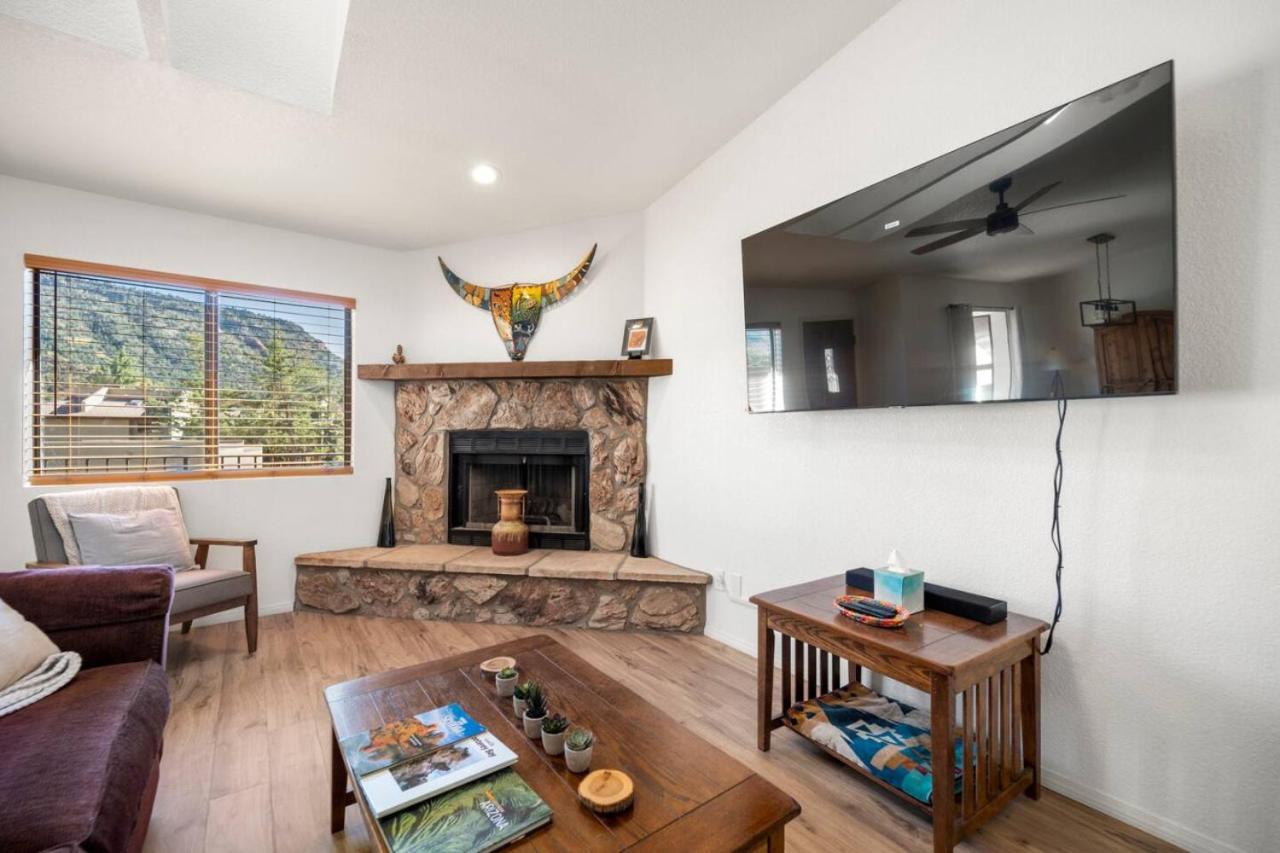 Gated Sedona Home Pool Spa Golf Tennis