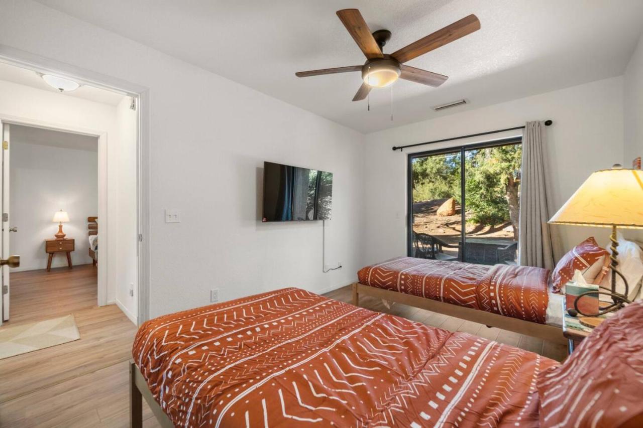 Gated Sedona Home Pool Spa Golf Tennis