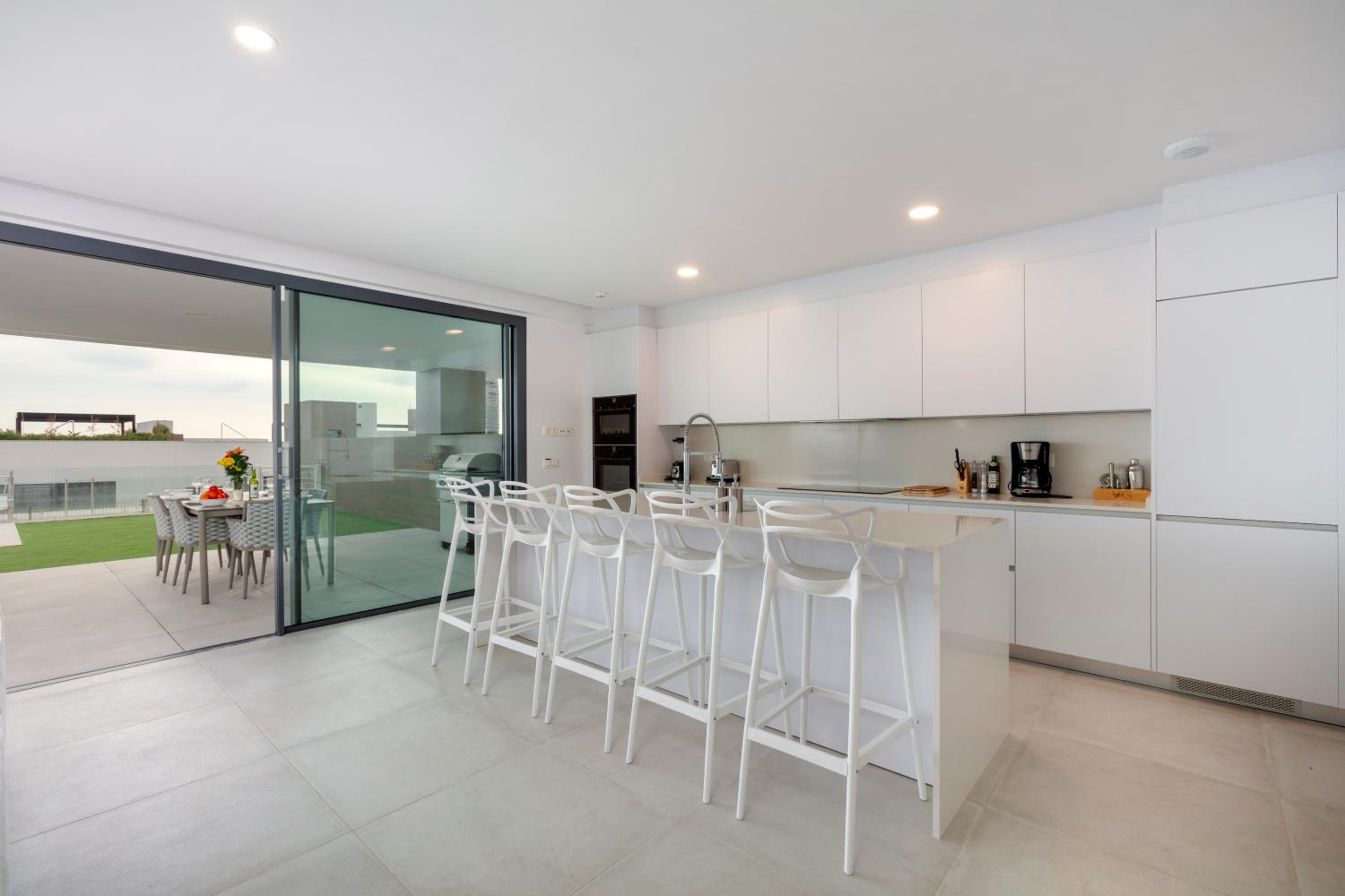 Marbella Vacations - The White House Marbella - Property Image 15