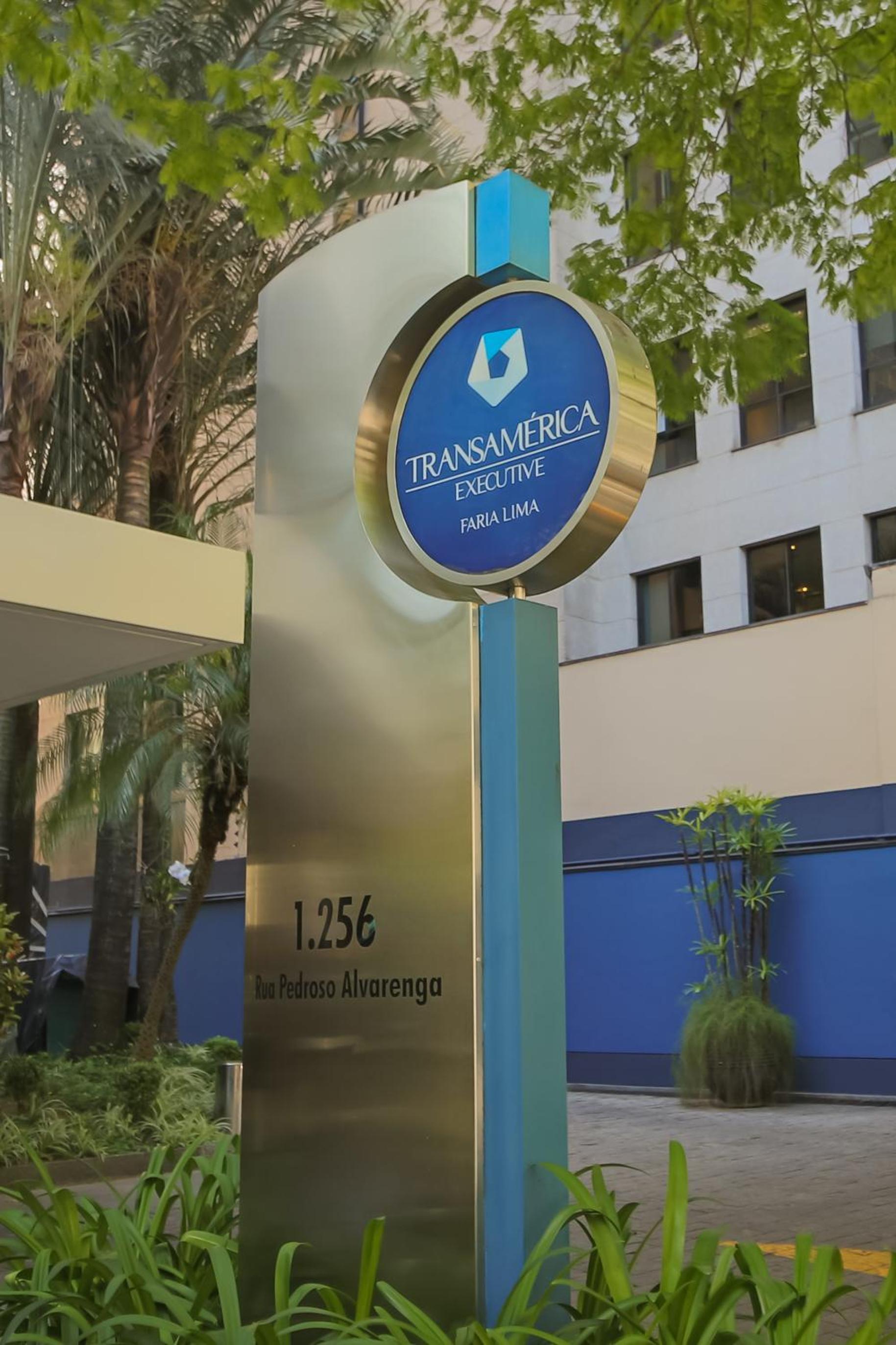 Flat particular dentro do Hotel Executive Faria Lima!