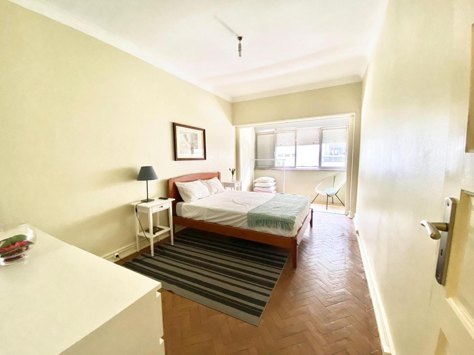 EVD-RENTALS OLIVAL BASTOS view 5