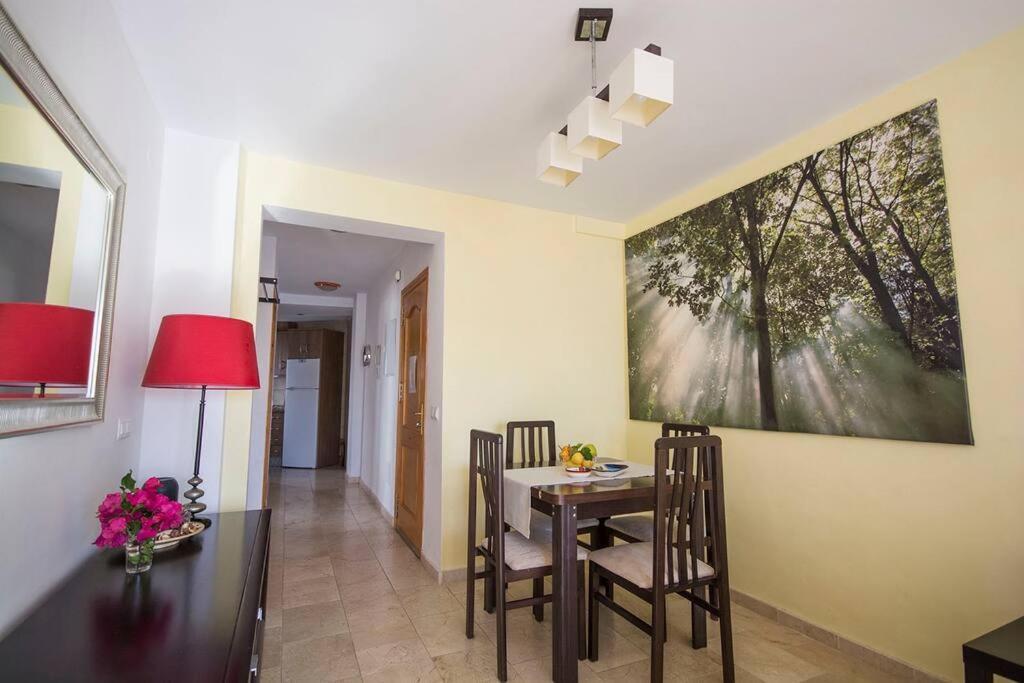 Apartamento 33, Frigiliana Spacious family Apartment with large Pool in the town center HansOnHoliday Rentals