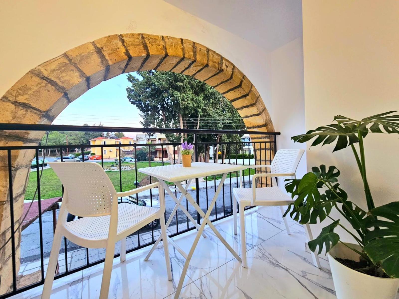 1BD Beach Apartment