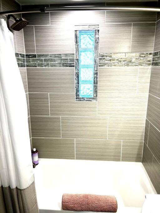 Fully Furnished, Serene Taos House view 4