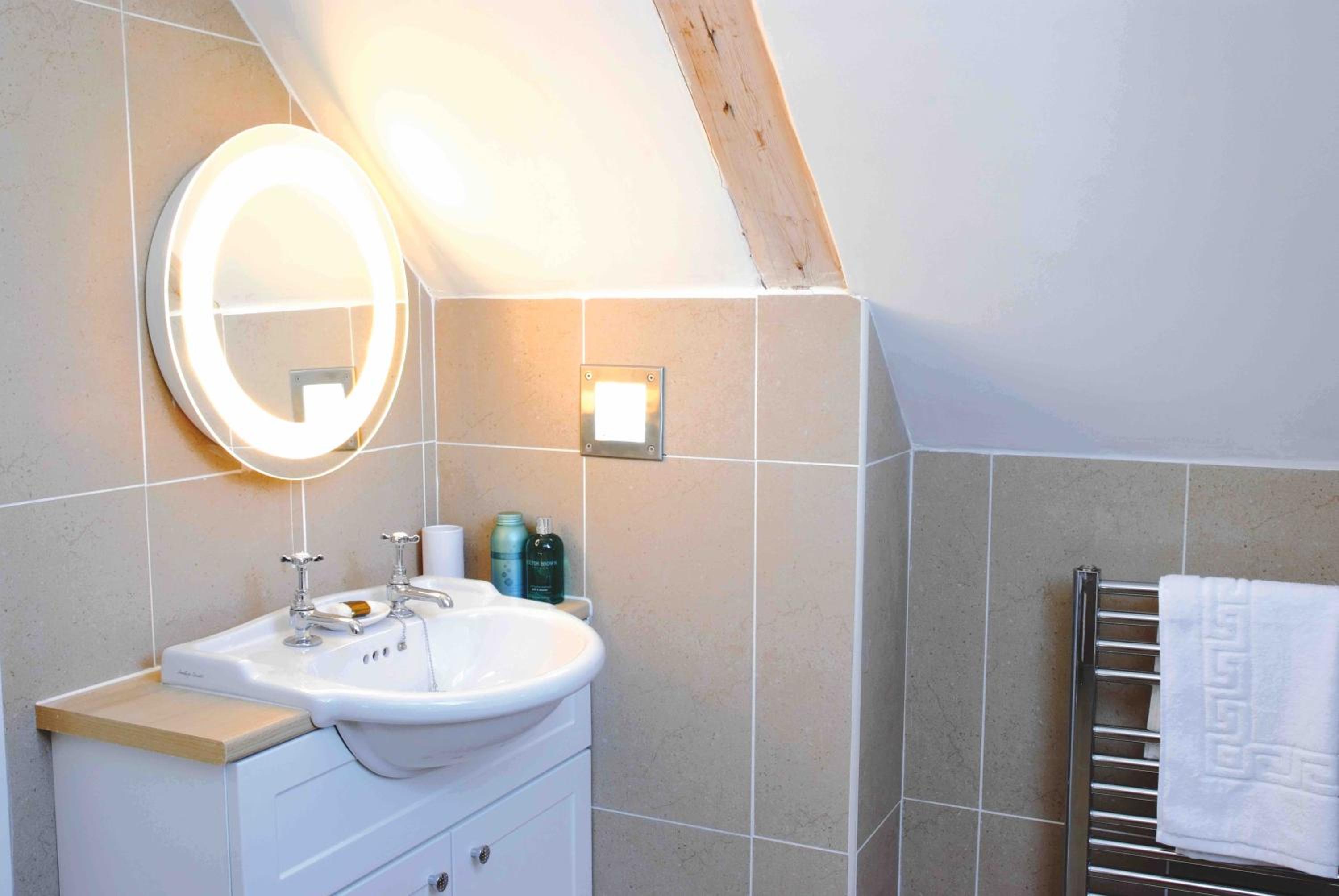 Luxury barn with tennis court in South Downs National Park