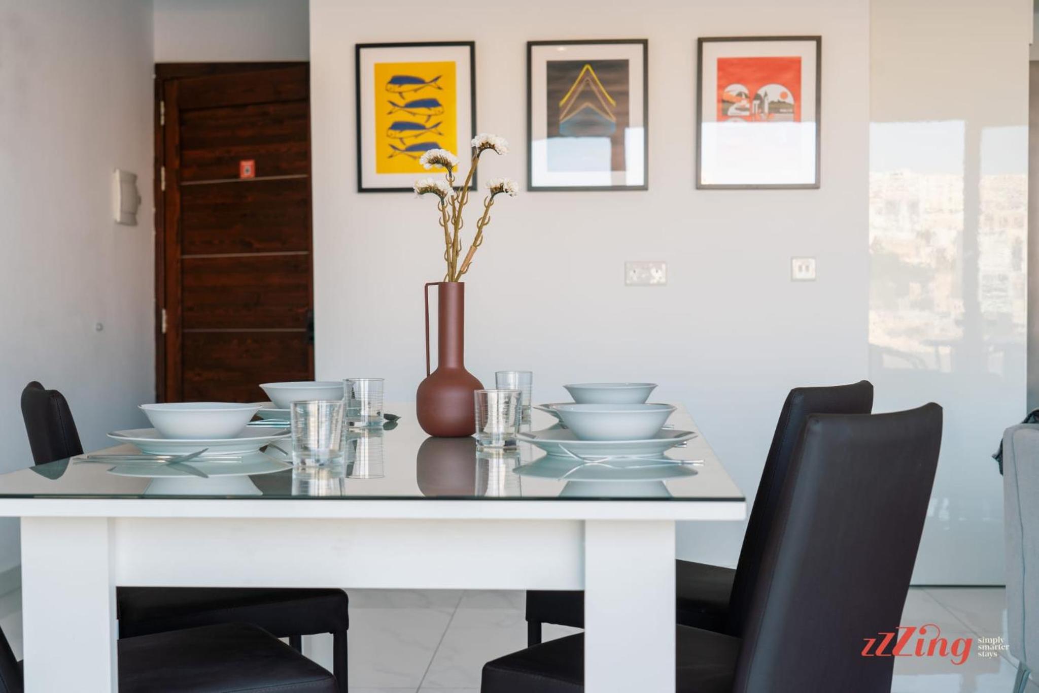 Sea Views in a Stunning 2BR Apartment in St Paul's Bay, photo 3