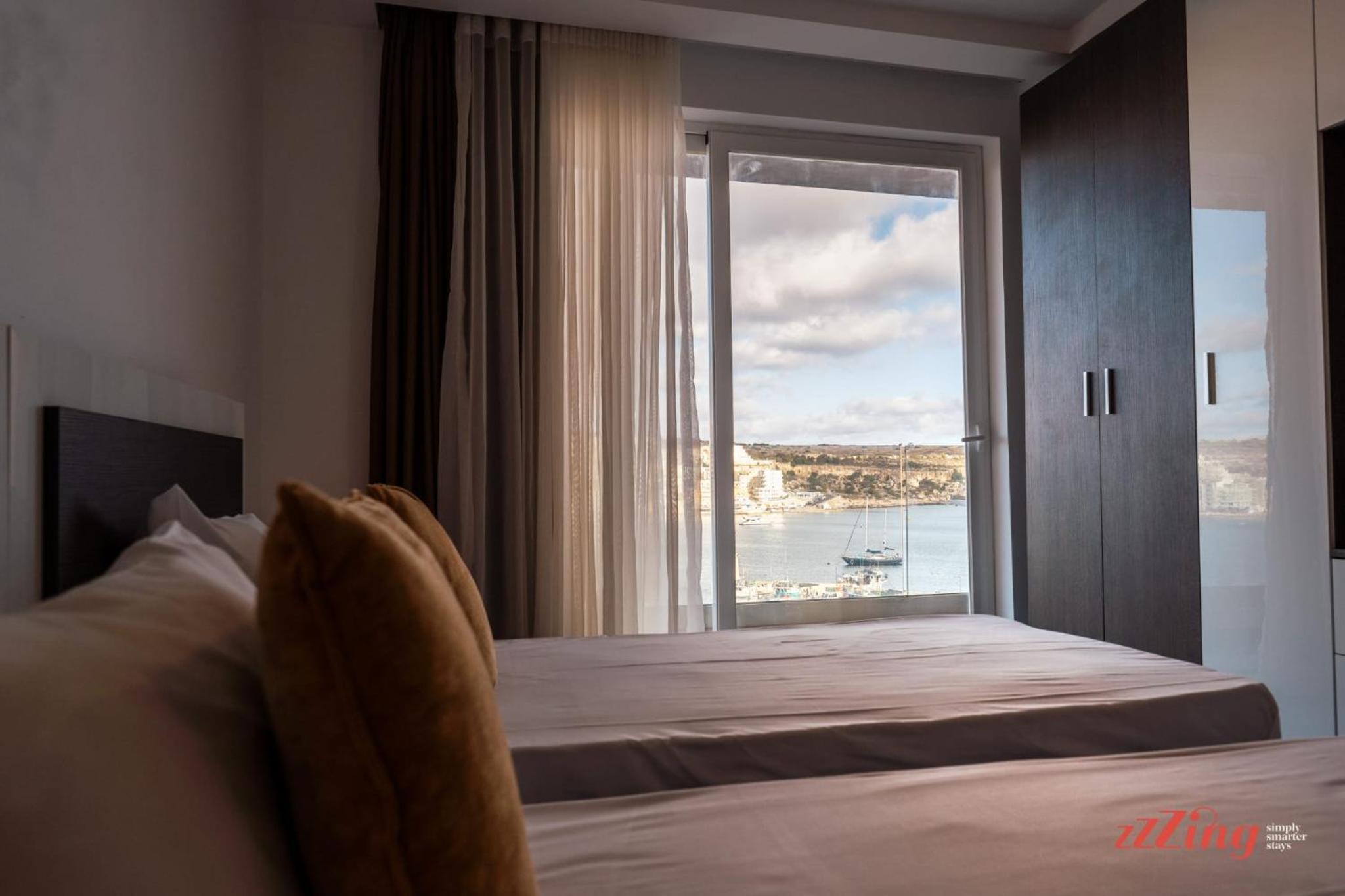 Sea Views in a Stunning 2BR Apartment in St Paul's Bay, photo 14
