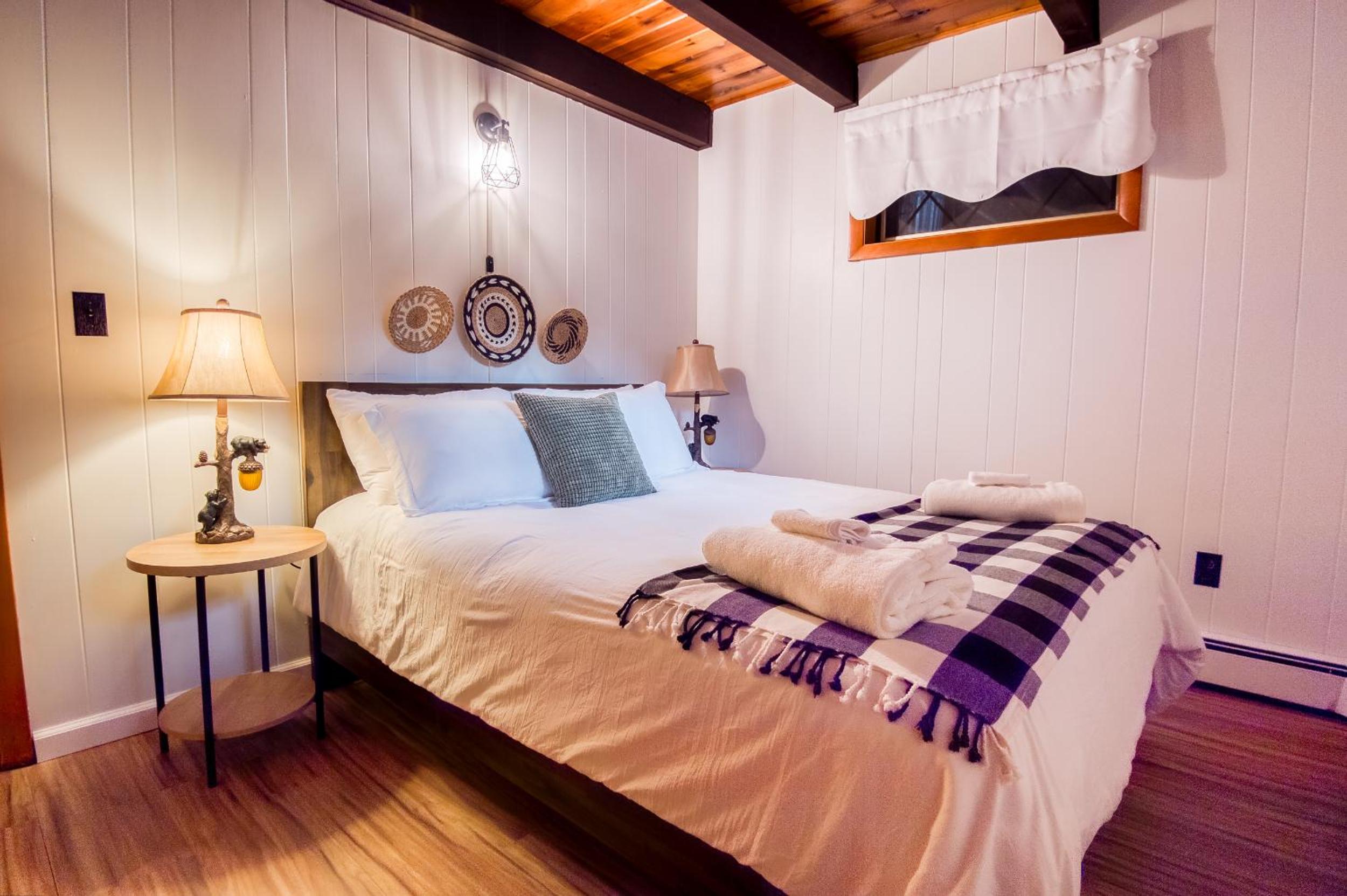 Wanderlust Mountain Side Chalet