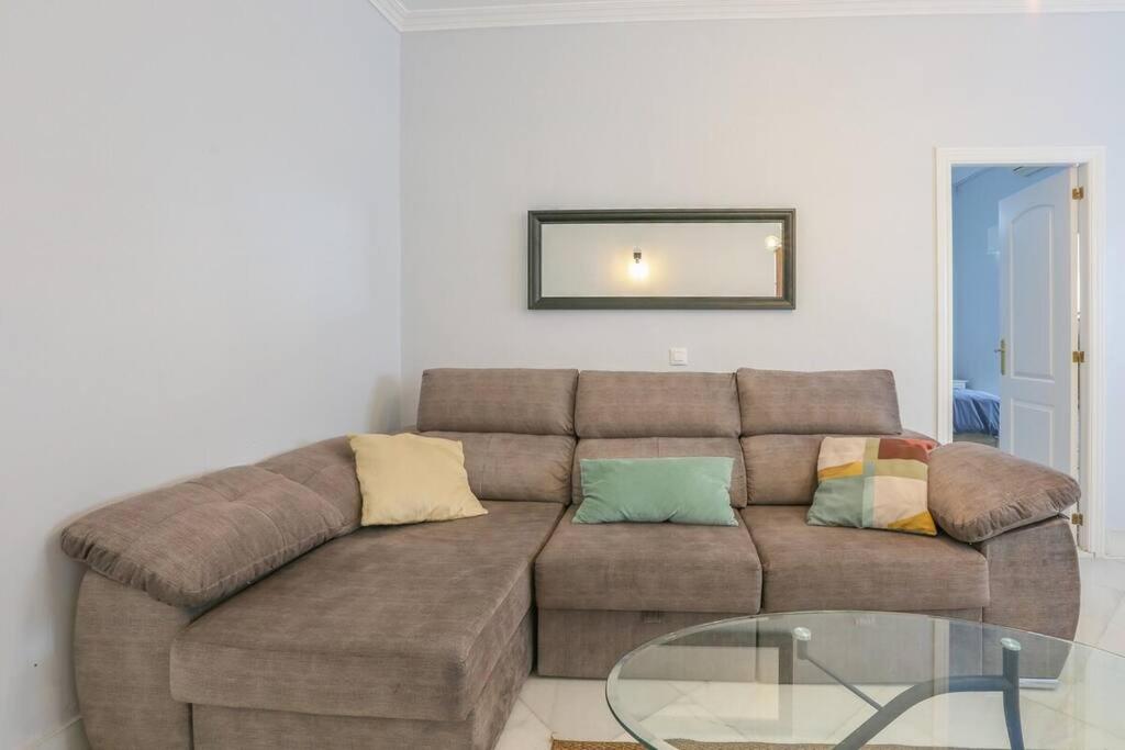 RiverWalk Suites - Puente Triana